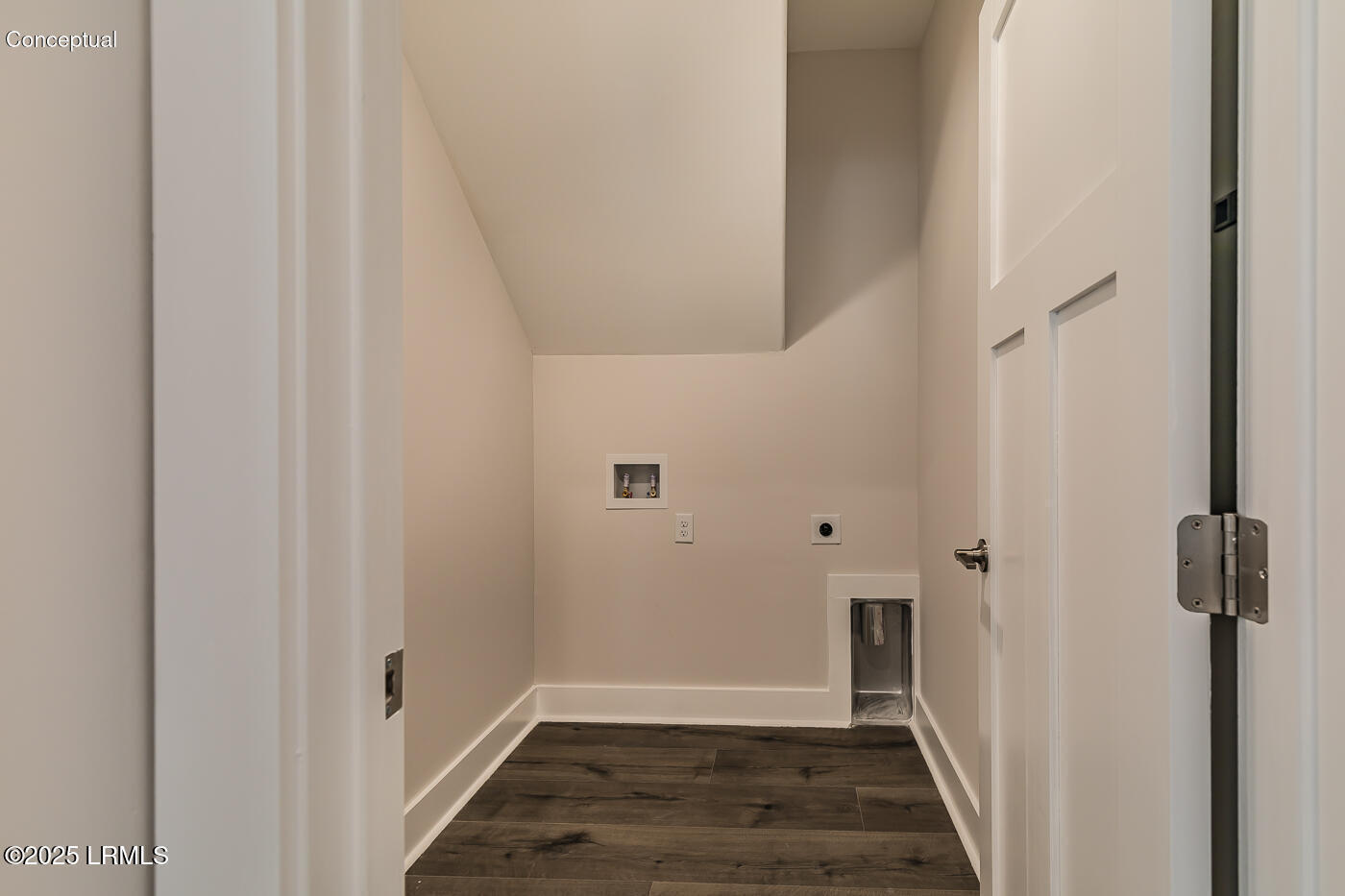 Beaufort, South Carolina 29907, United States, 4 Bedrooms Bedrooms, ,3 BathroomsBathrooms,Residential,Active,64909