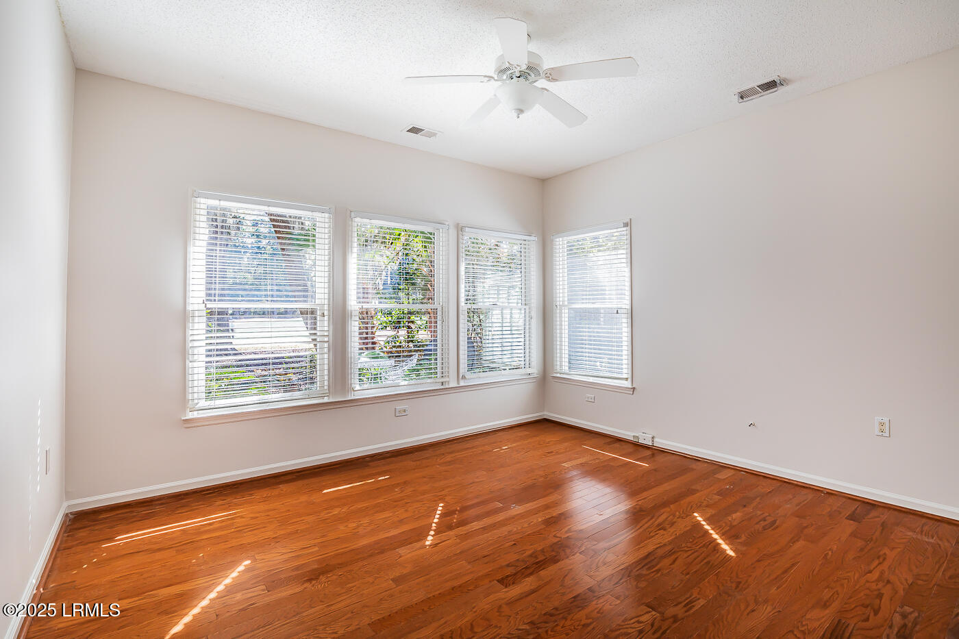 Dataw Island, South Carolina 29920, United States, 3 Bedrooms Bedrooms, ,2 BathroomsBathrooms,Residential,Pending,10506