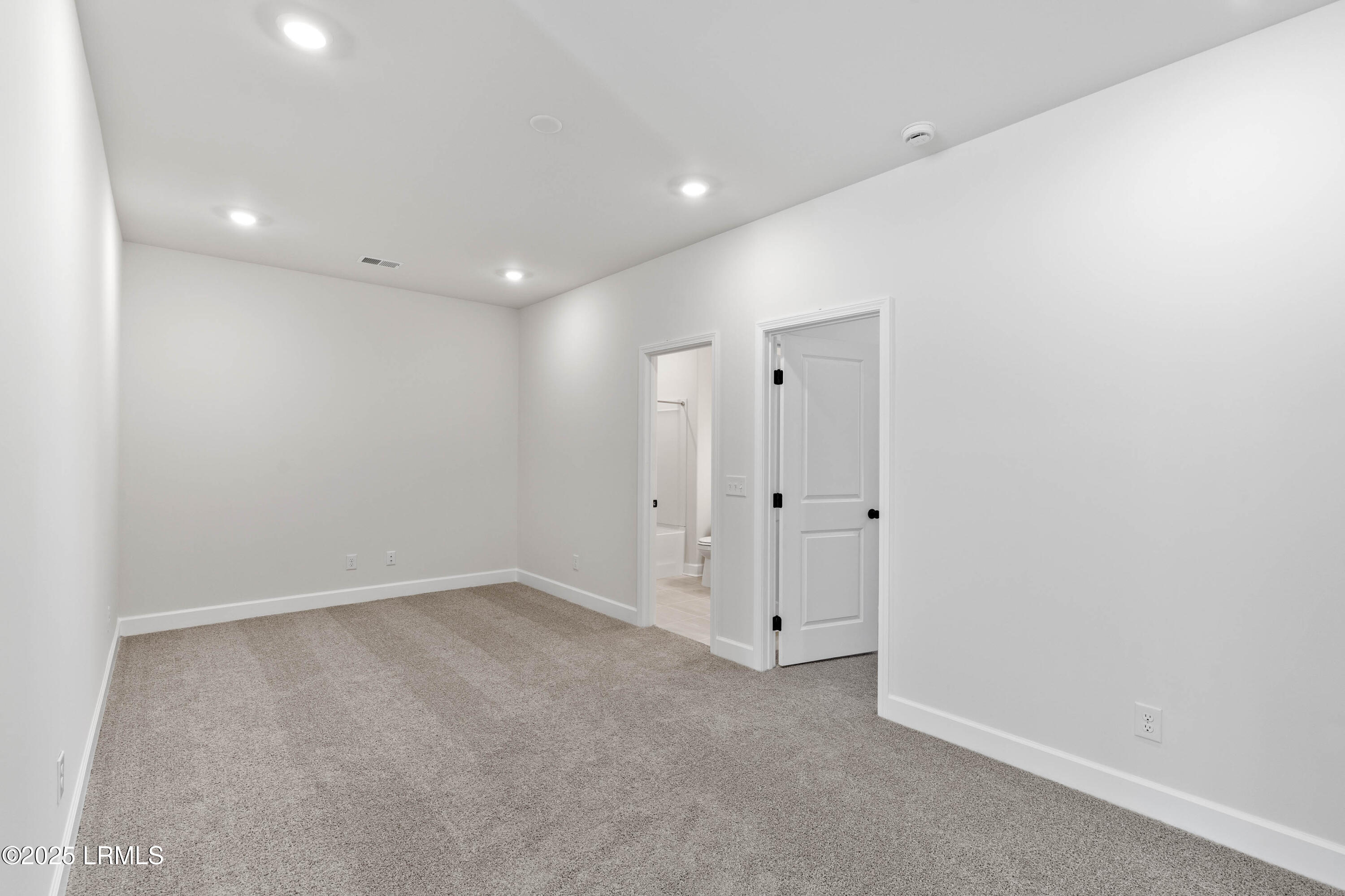 Ridgeland, South Carolina 29936, United States, 3 Bedrooms Bedrooms, ,3 BathroomsBathrooms,Residential,Active,38661