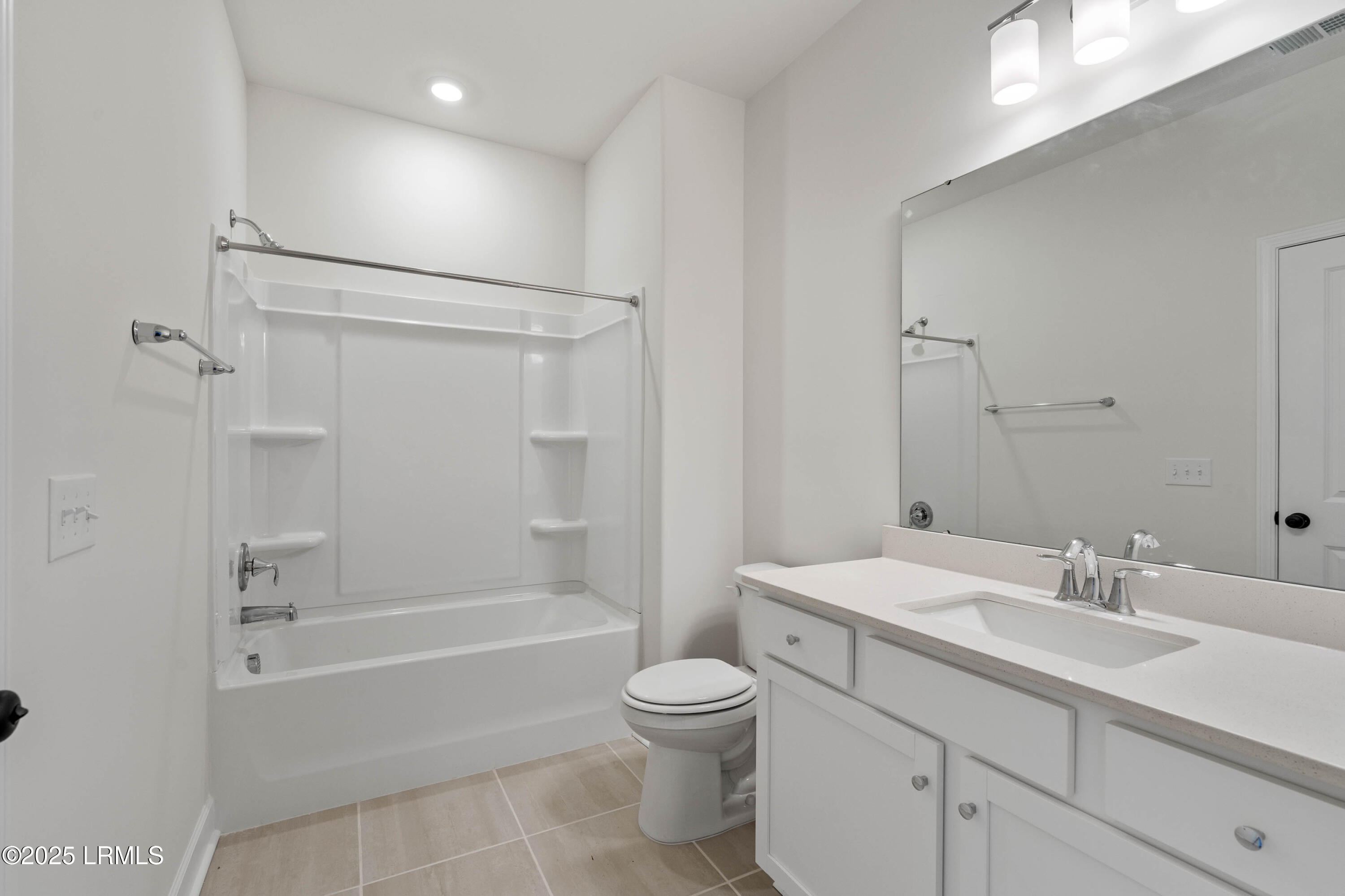 Ridgeland, South Carolina 29936, United States, 3 Bedrooms Bedrooms, ,3 BathroomsBathrooms,Residential,Active,38661