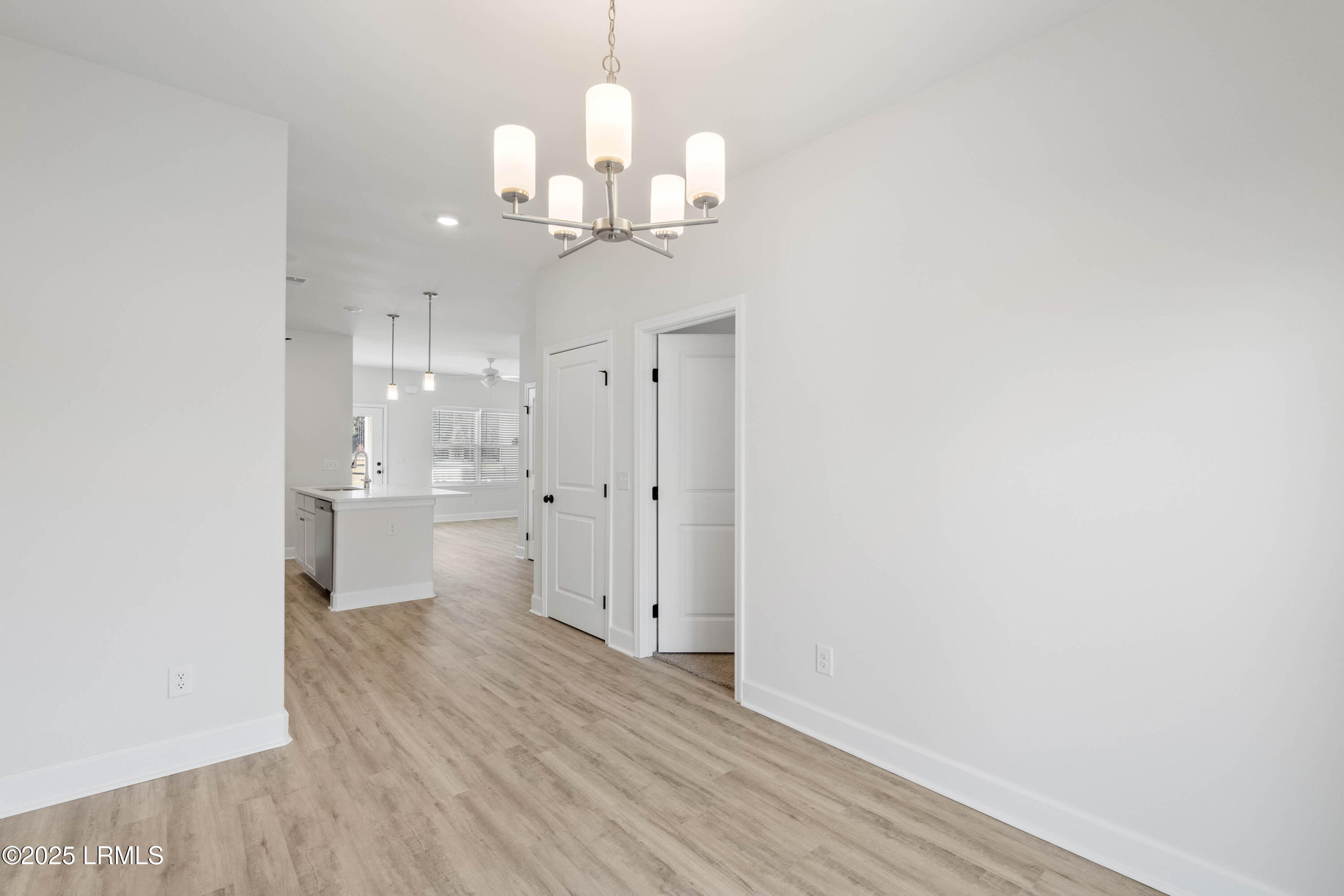 Ridgeland, South Carolina 29936, United States, 3 Bedrooms Bedrooms, ,3 BathroomsBathrooms,Residential,Active,38661