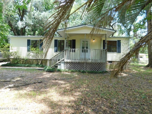911 GRANT ST, BEAUFORT, SC 29906 - Image 758f62a12f3f244e1efdf08b95391d5e/3527069727