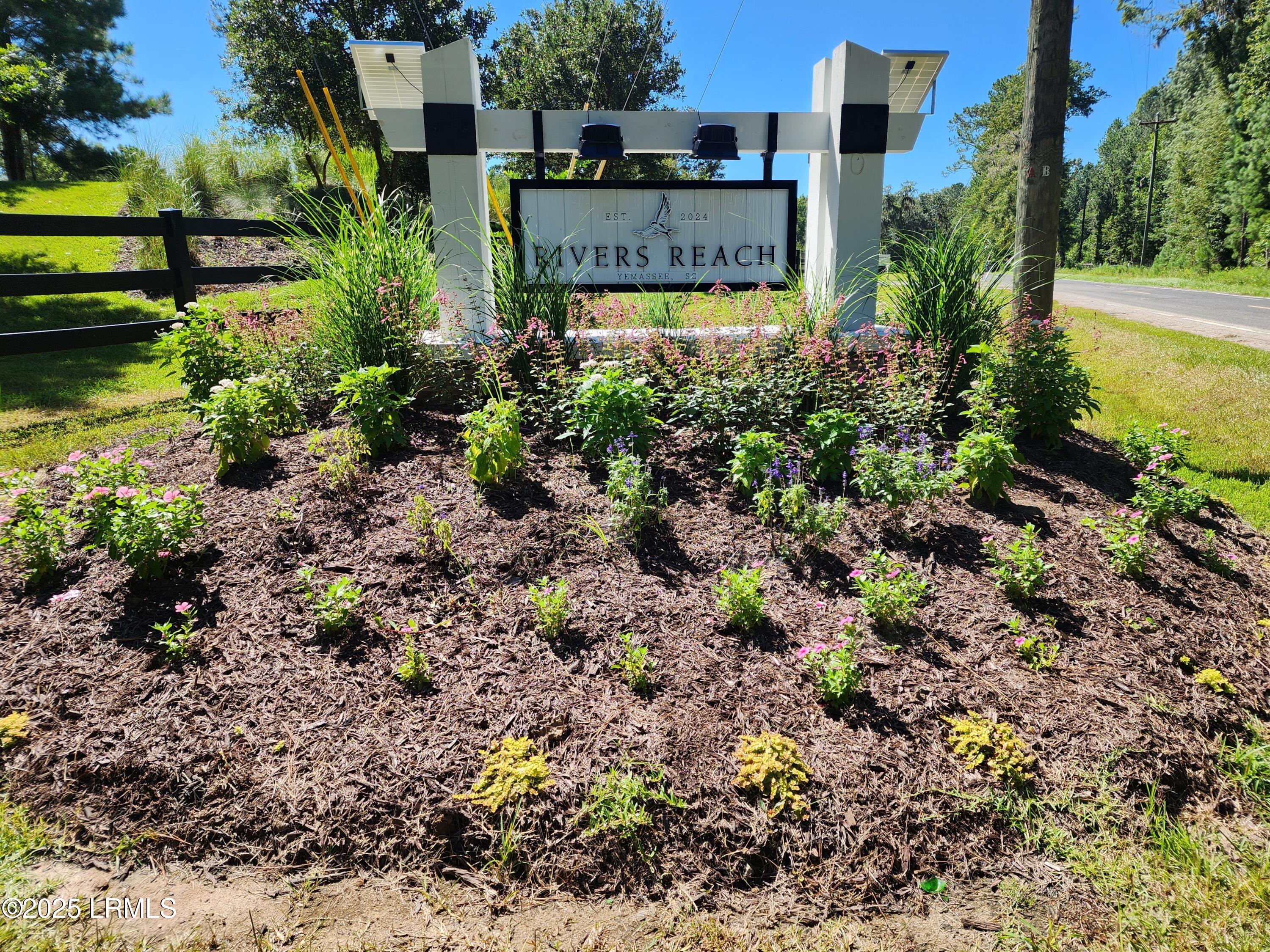 301 Founders Oak Way