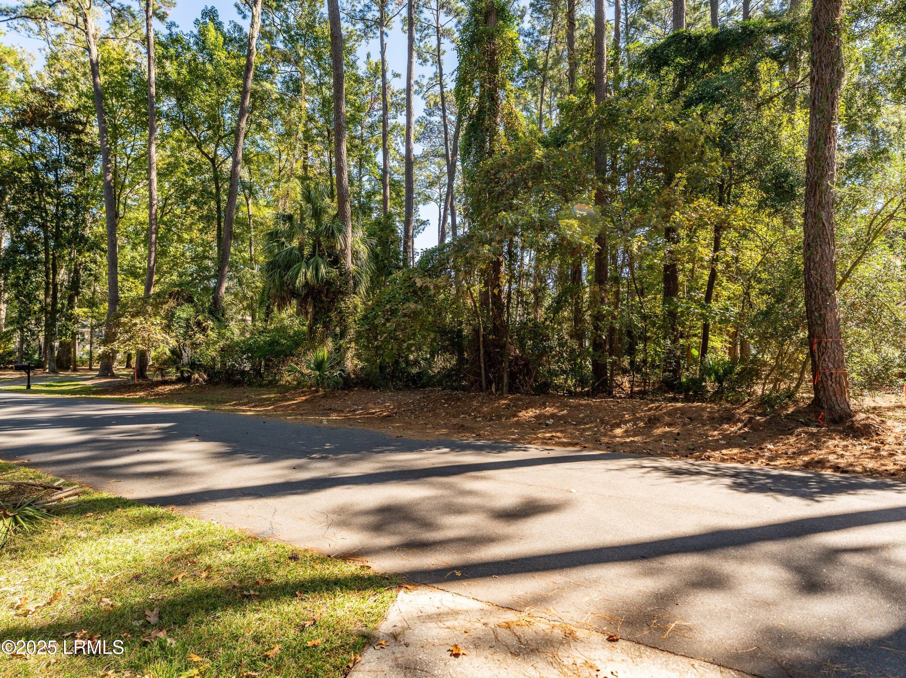 51 Winding Oak Drive