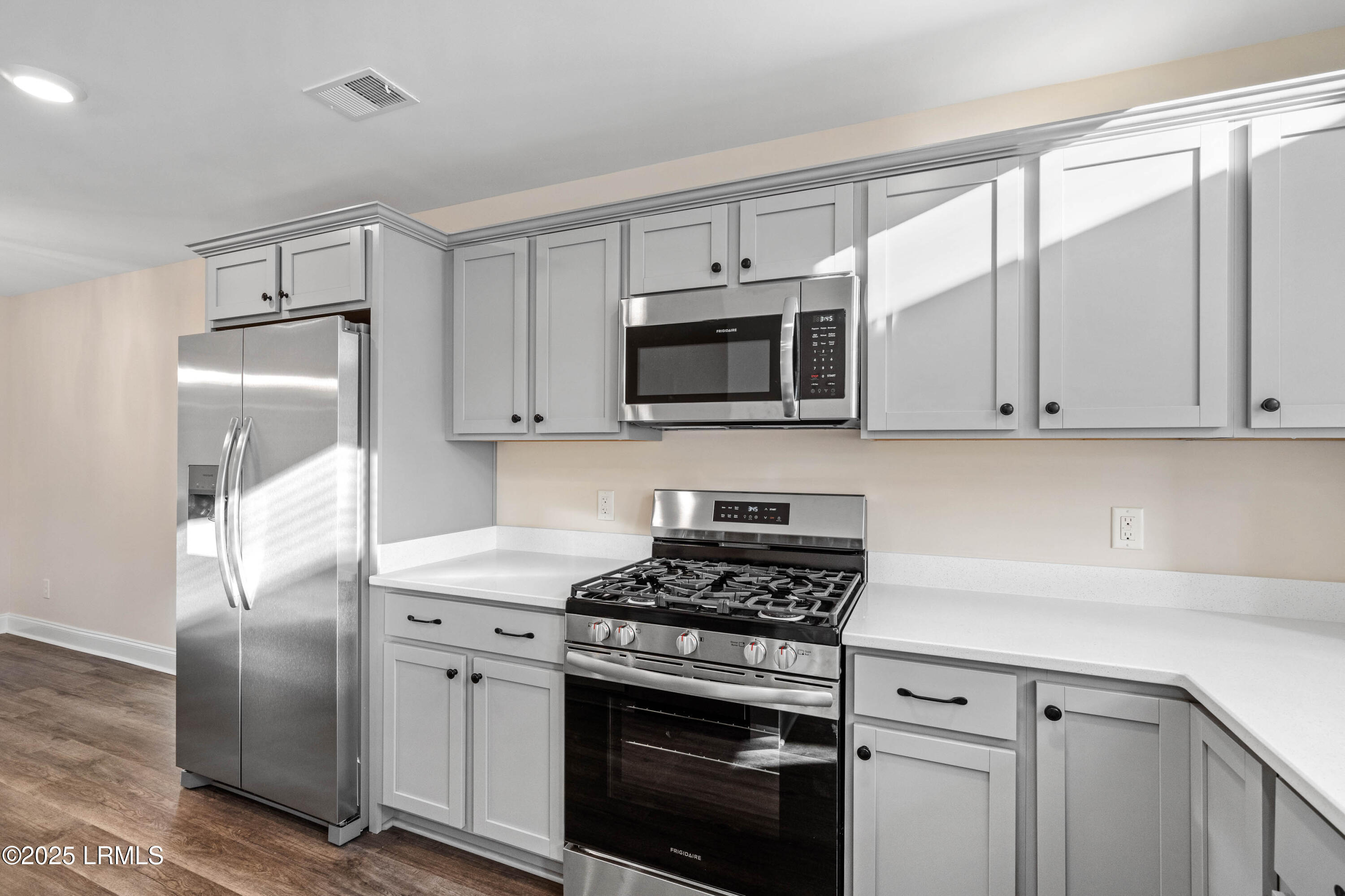 Hardeeville, South Carolina 29927, United States, 3 Bedrooms Bedrooms, ,3 BathroomsBathrooms,Residential,Active,77102