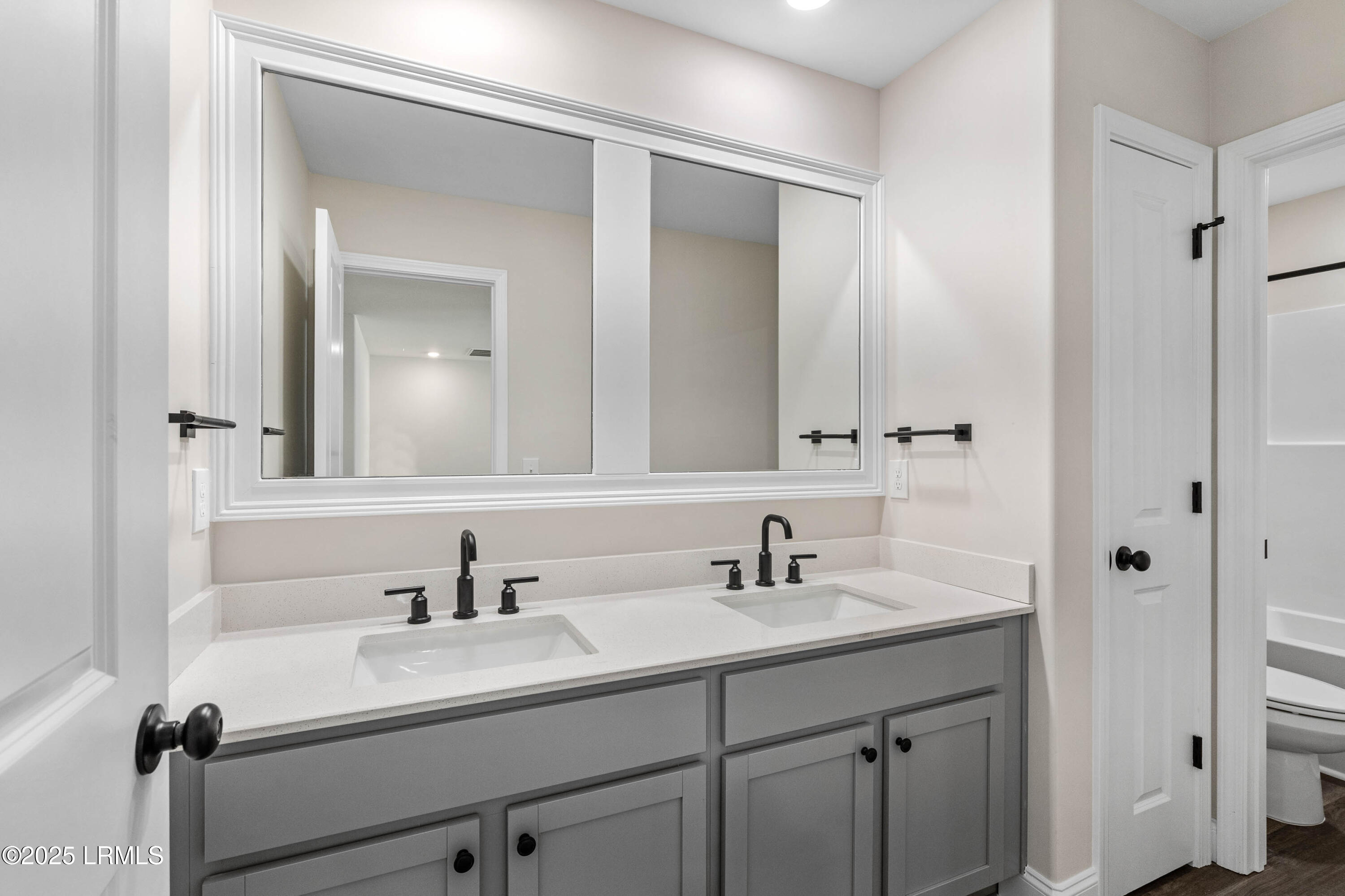 Hardeeville, South Carolina 29927, United States, 3 Bedrooms Bedrooms, ,3 BathroomsBathrooms,Residential,Active,77102