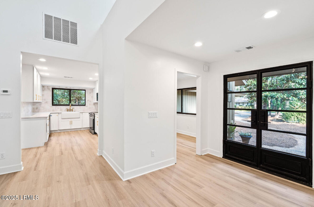 4 Brown Thrasher Road