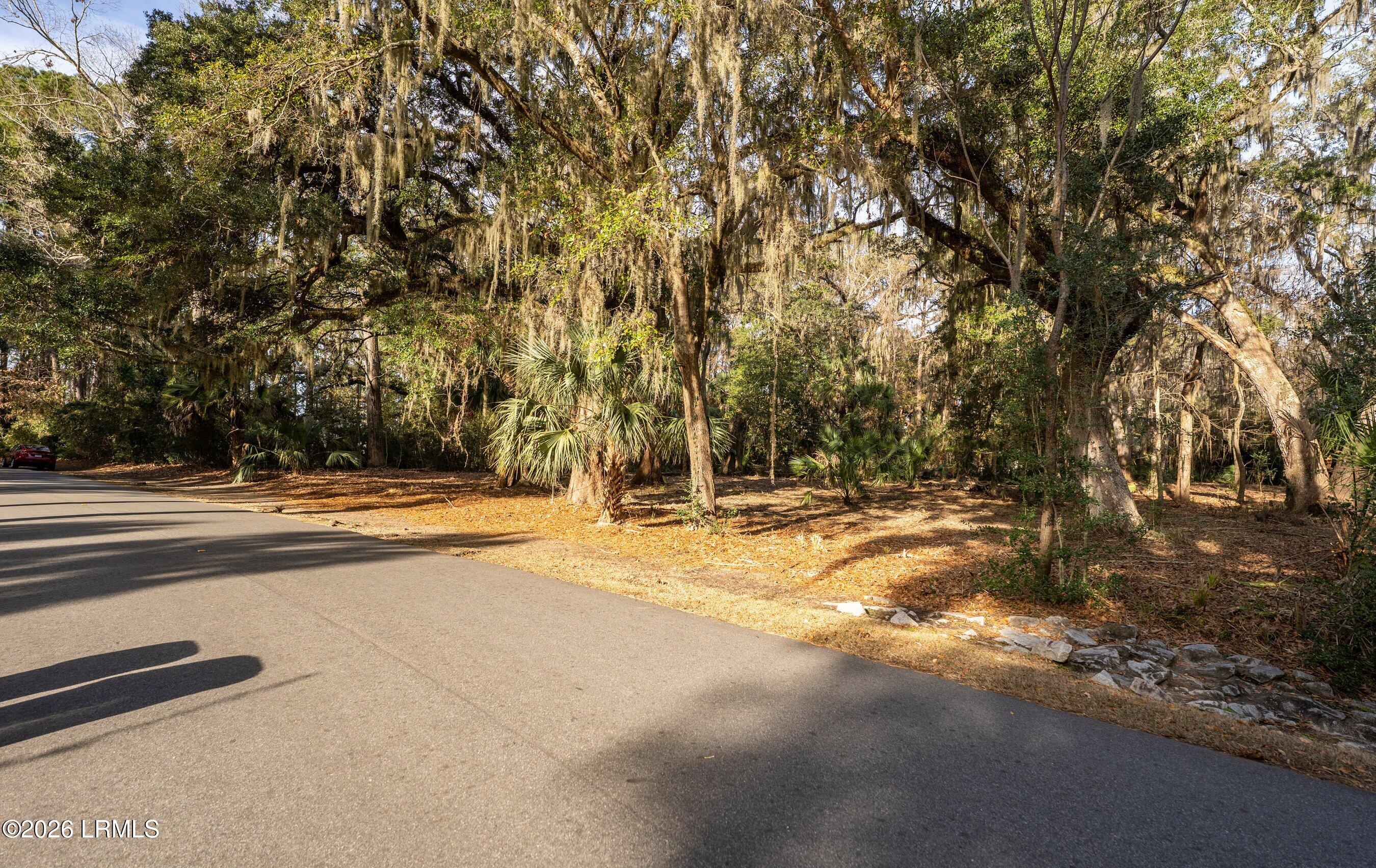 32 Winding Oak Drive