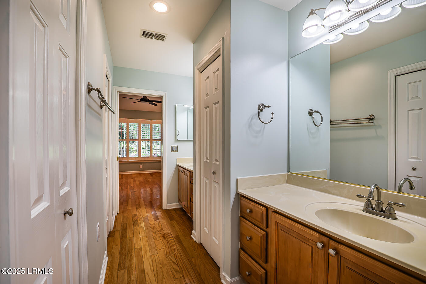 St. Helena Island, South Carolina 29920, United States, 3 Bedrooms Bedrooms, ,2 BathroomsBathrooms,Residential,Active,165607