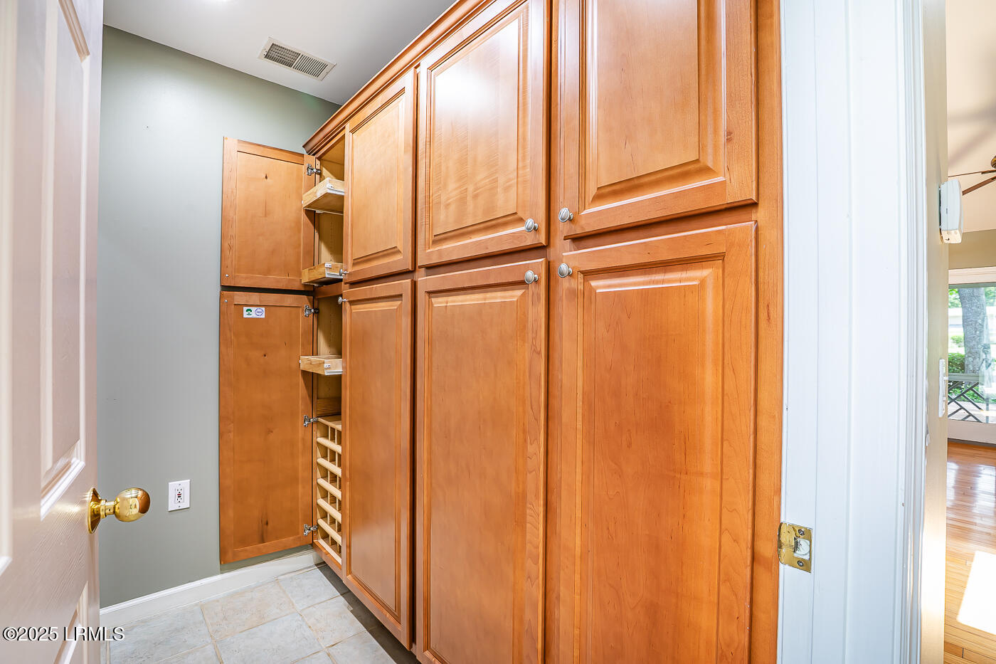 St. Helena Island, South Carolina 29920, United States, 3 Bedrooms Bedrooms, ,2 BathroomsBathrooms,Residential,Active,165607