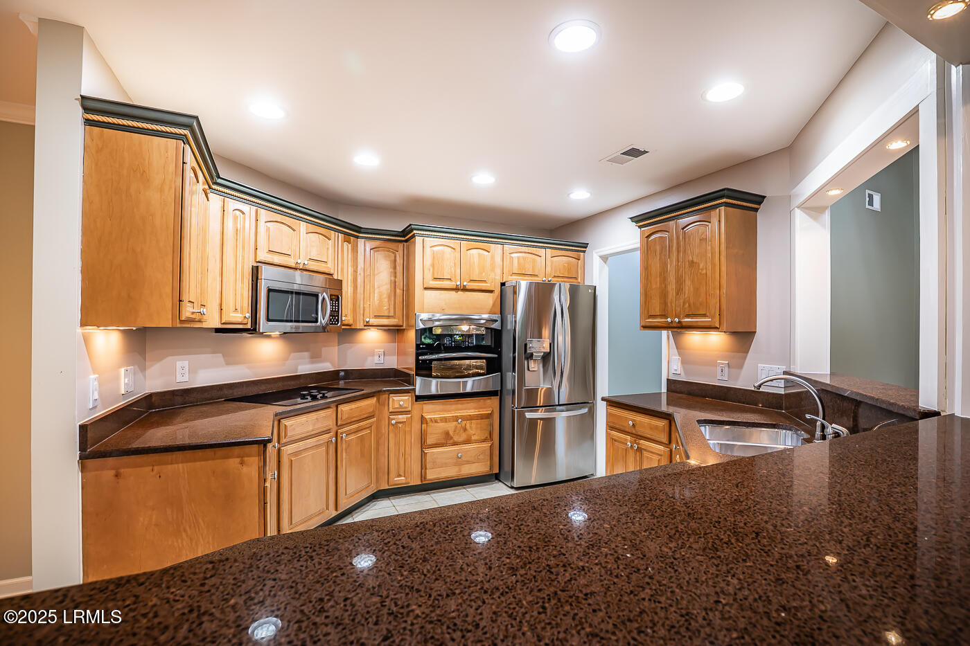 St. Helena Island, South Carolina 29920, United States, 3 Bedrooms Bedrooms, ,2 BathroomsBathrooms,Residential,Active,165607