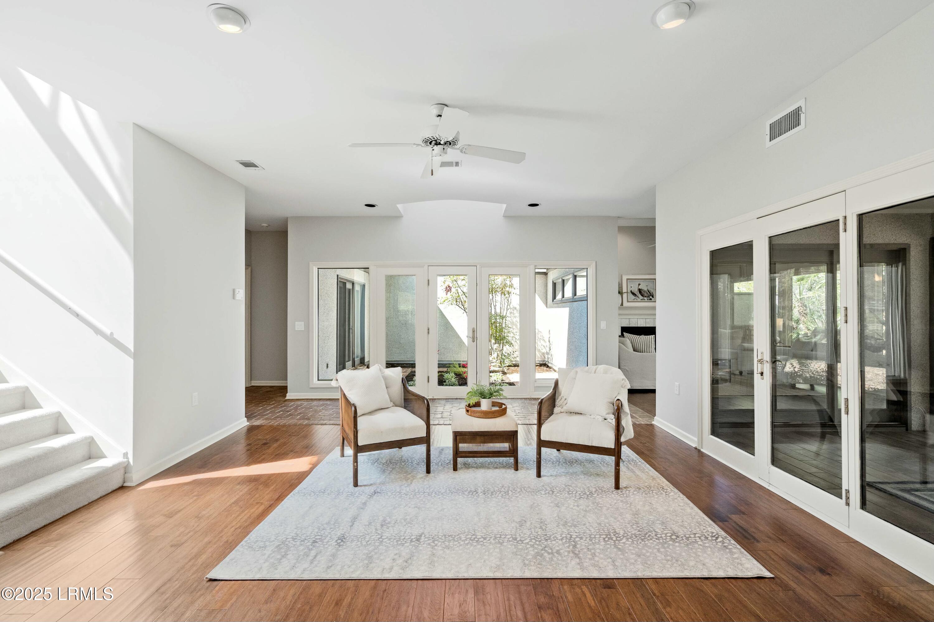 St. Helena Island, South Carolina 29920, United States, 3 Bedrooms Bedrooms, ,3 BathroomsBathrooms,Residential,Active,96592