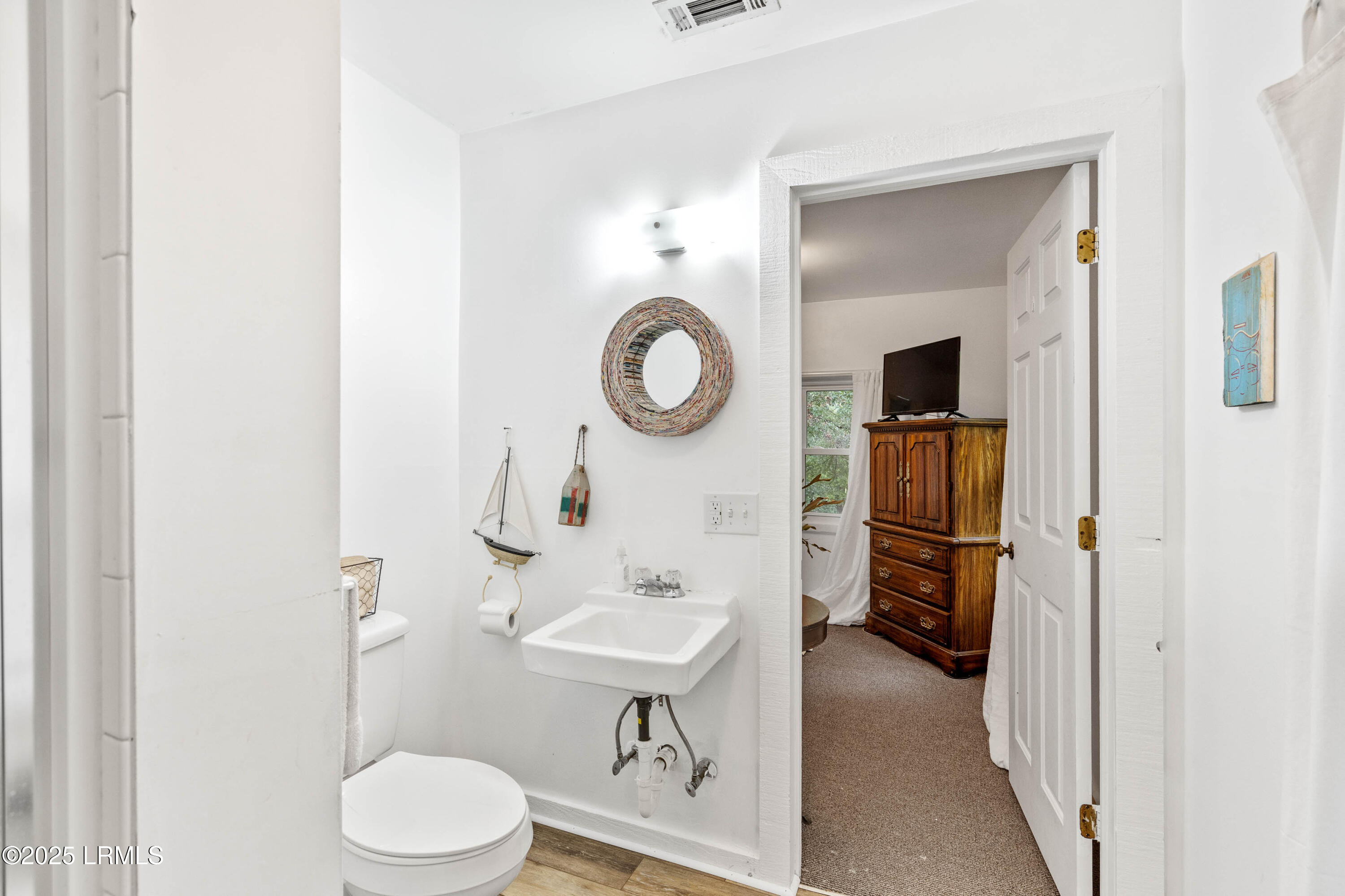 St. Helena Island, South Carolina 29920, United States, 3 Bedrooms Bedrooms, ,2 BathroomsBathrooms,Residential,Active,123927