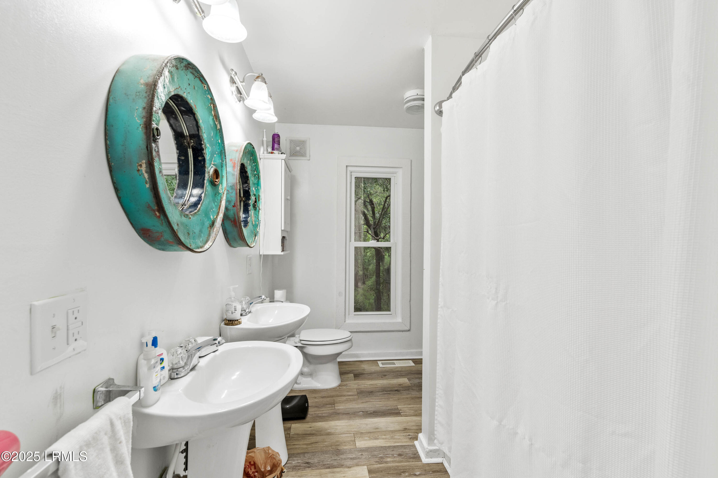 St. Helena Island, South Carolina 29920, United States, 3 Bedrooms Bedrooms, ,2 BathroomsBathrooms,Residential,Active,123927