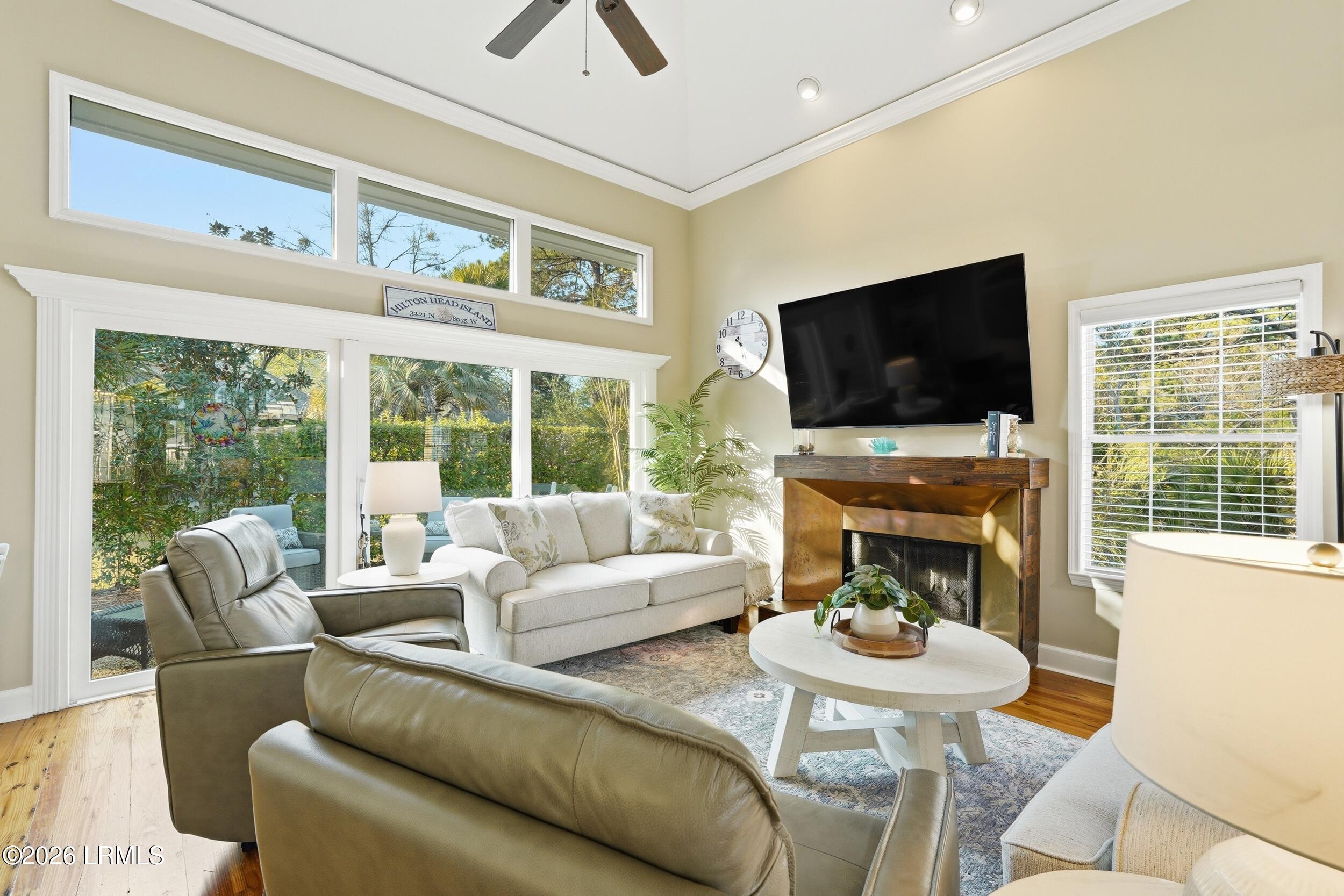 29 Royal Pointe Drive