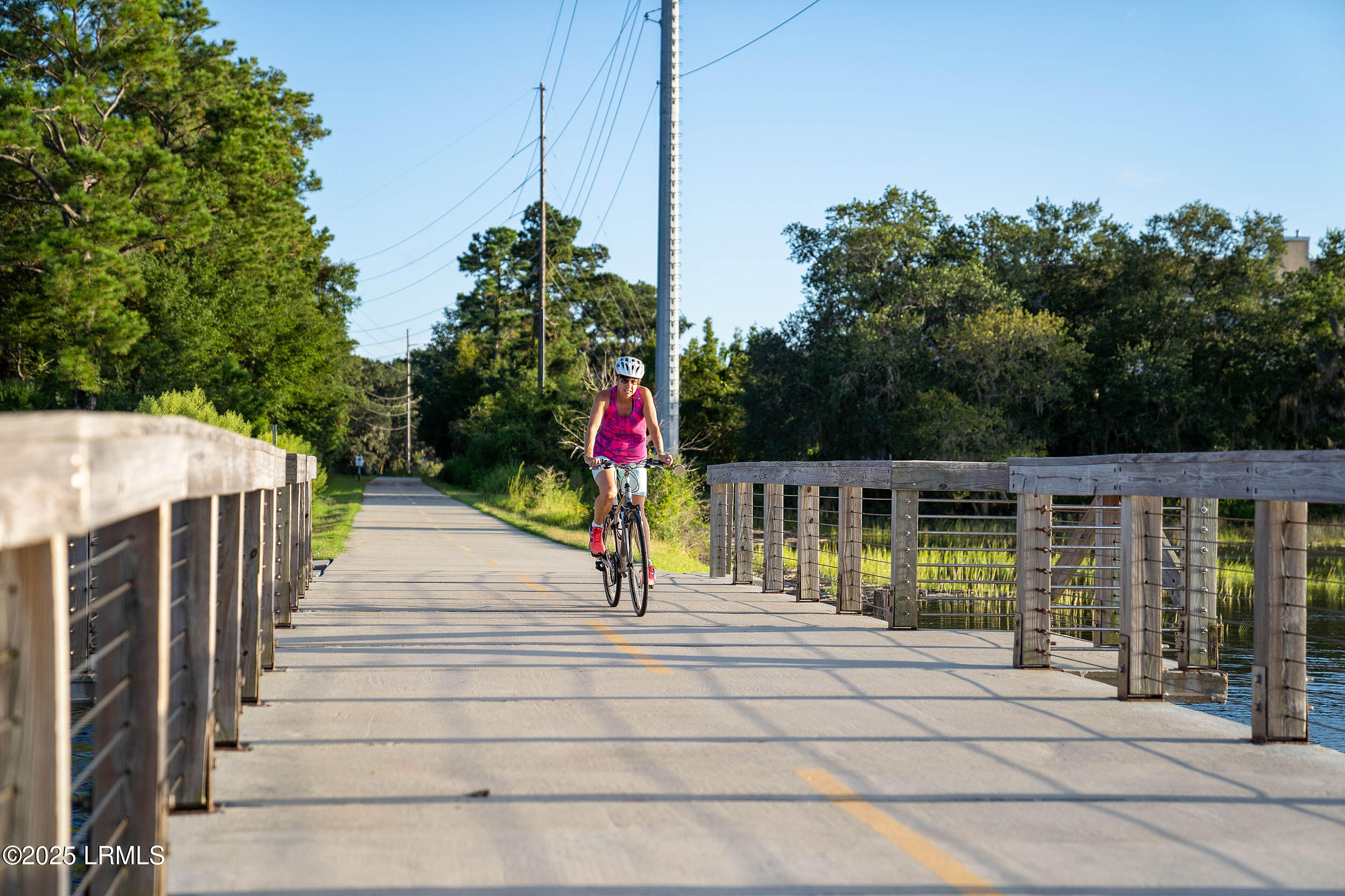 Beaufort, South Carolina 29902, United States, 2 Bedrooms Bedrooms, ,2 BathroomsBathrooms,Residential,Pending,251306