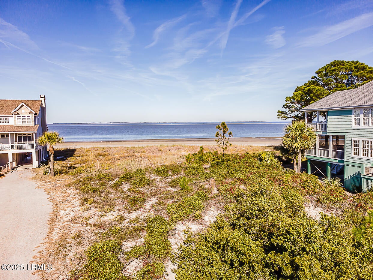 128 N Harbor Drive N