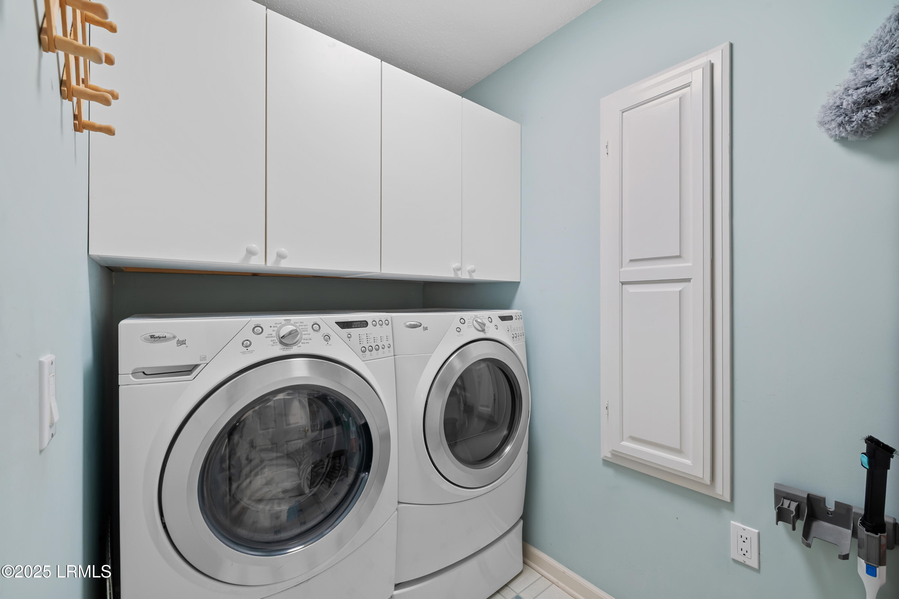 St. Helena Island, South Carolina 29920, United States, 3 Bedrooms Bedrooms, ,3 BathroomsBathrooms,Residential,Pending,223207