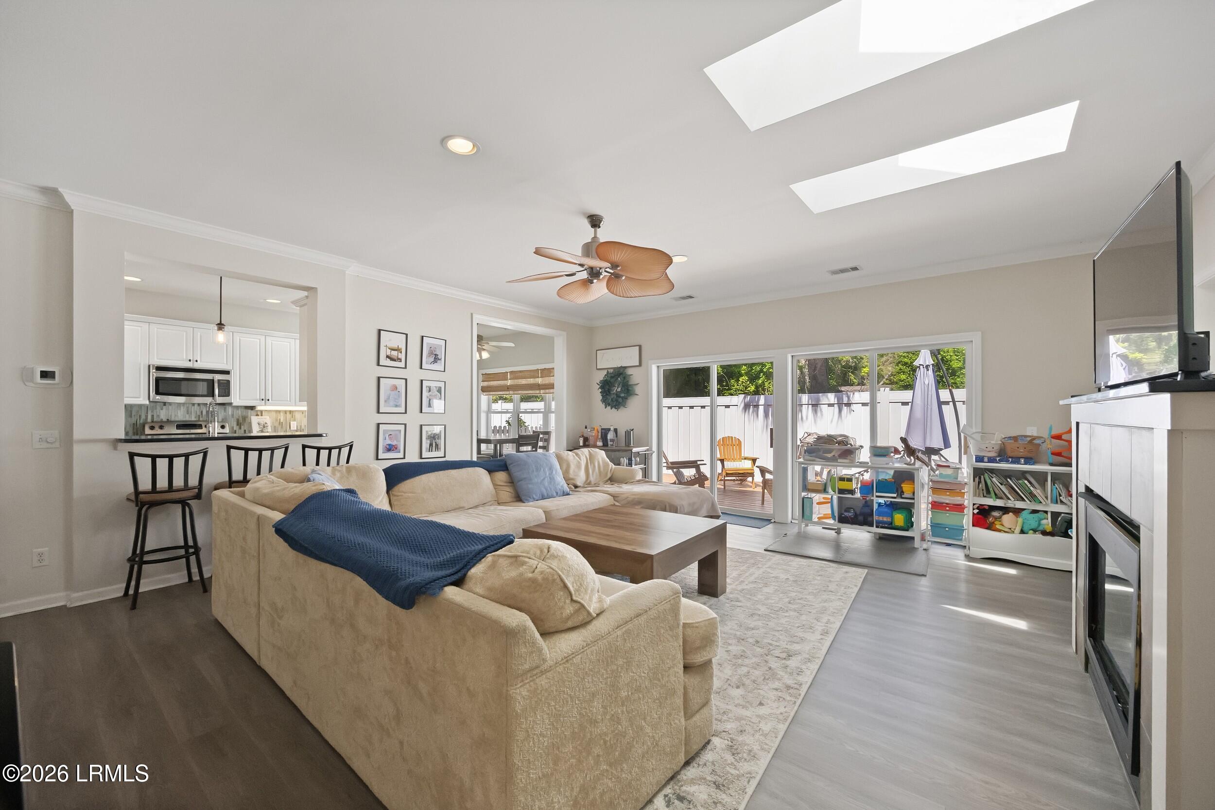 20 Bermuda Pointe Circle