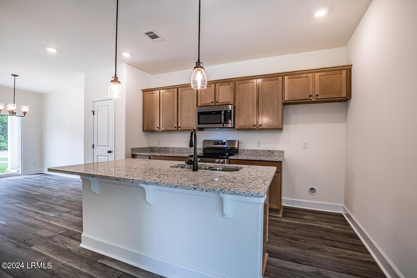 Ridgeland, South Carolina 29936, United States, 3 Bedrooms Bedrooms, ,4 BathroomsBathrooms,Residential,Active,59217