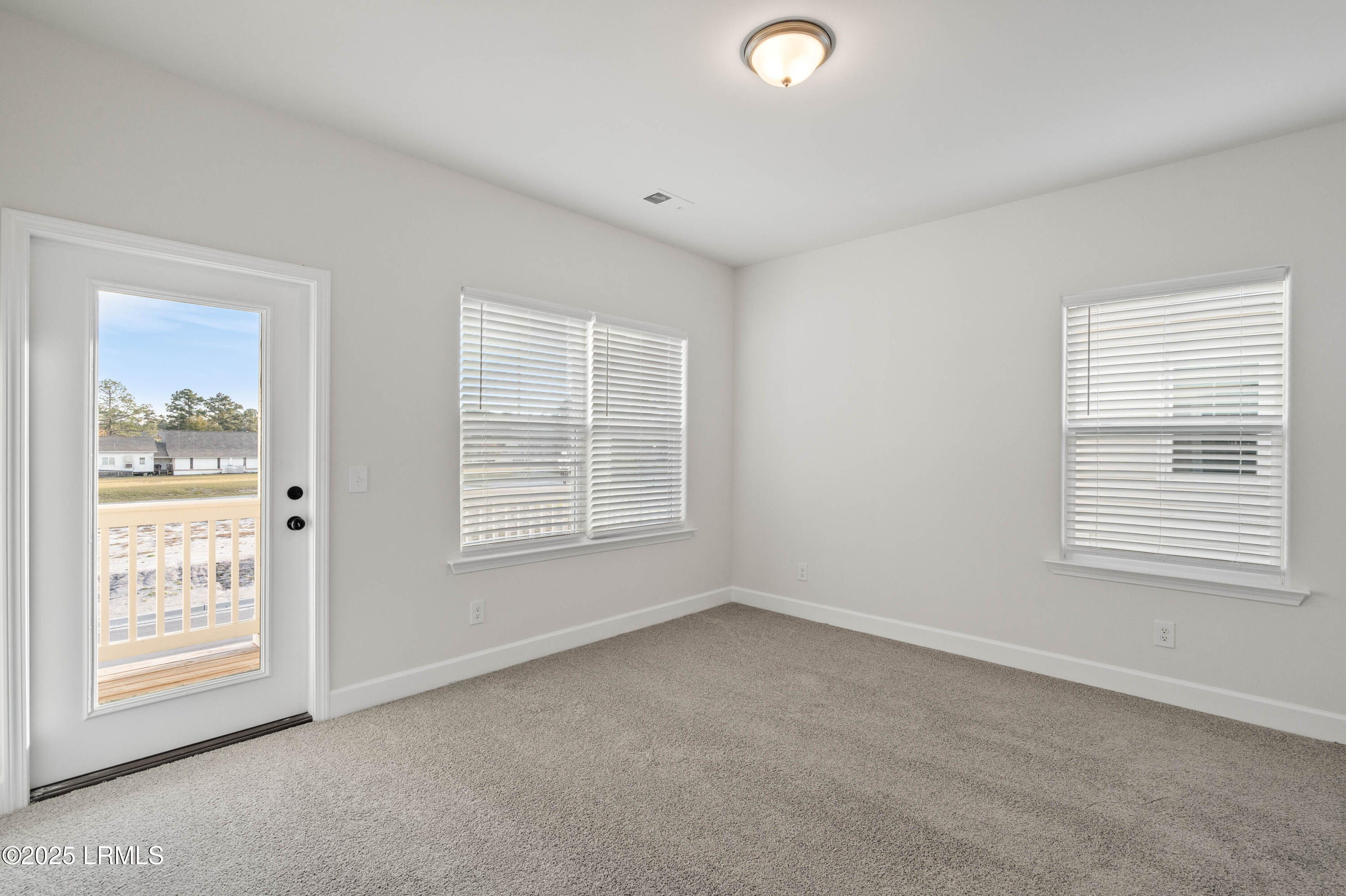 Ridgeland, South Carolina 29936, United States, 3 Bedrooms Bedrooms, ,3 BathroomsBathrooms,Residential,Active,212748