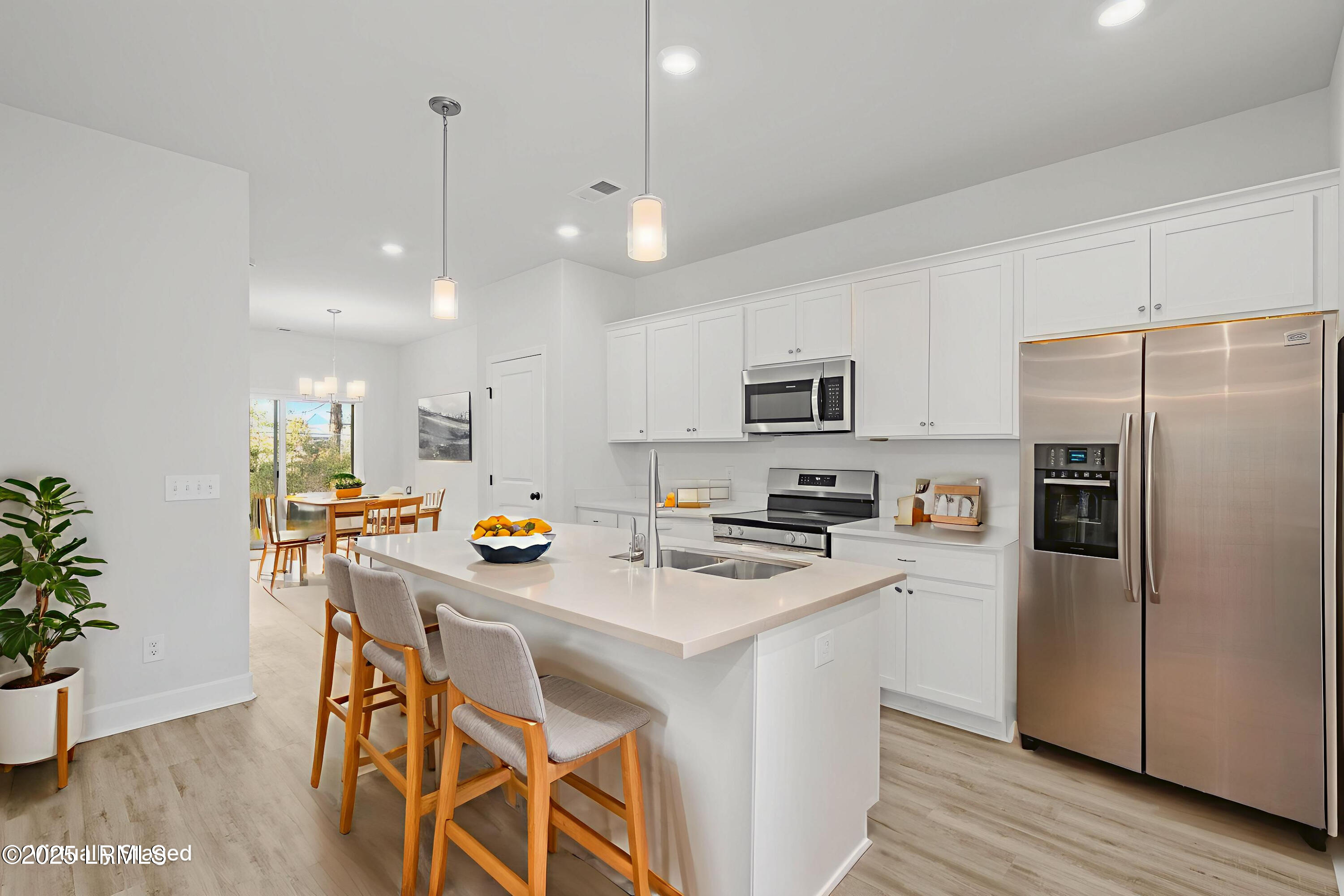 Ridgeland, South Carolina 29936, United States, 3 Bedrooms Bedrooms, ,3 BathroomsBathrooms,Residential,Active,212748