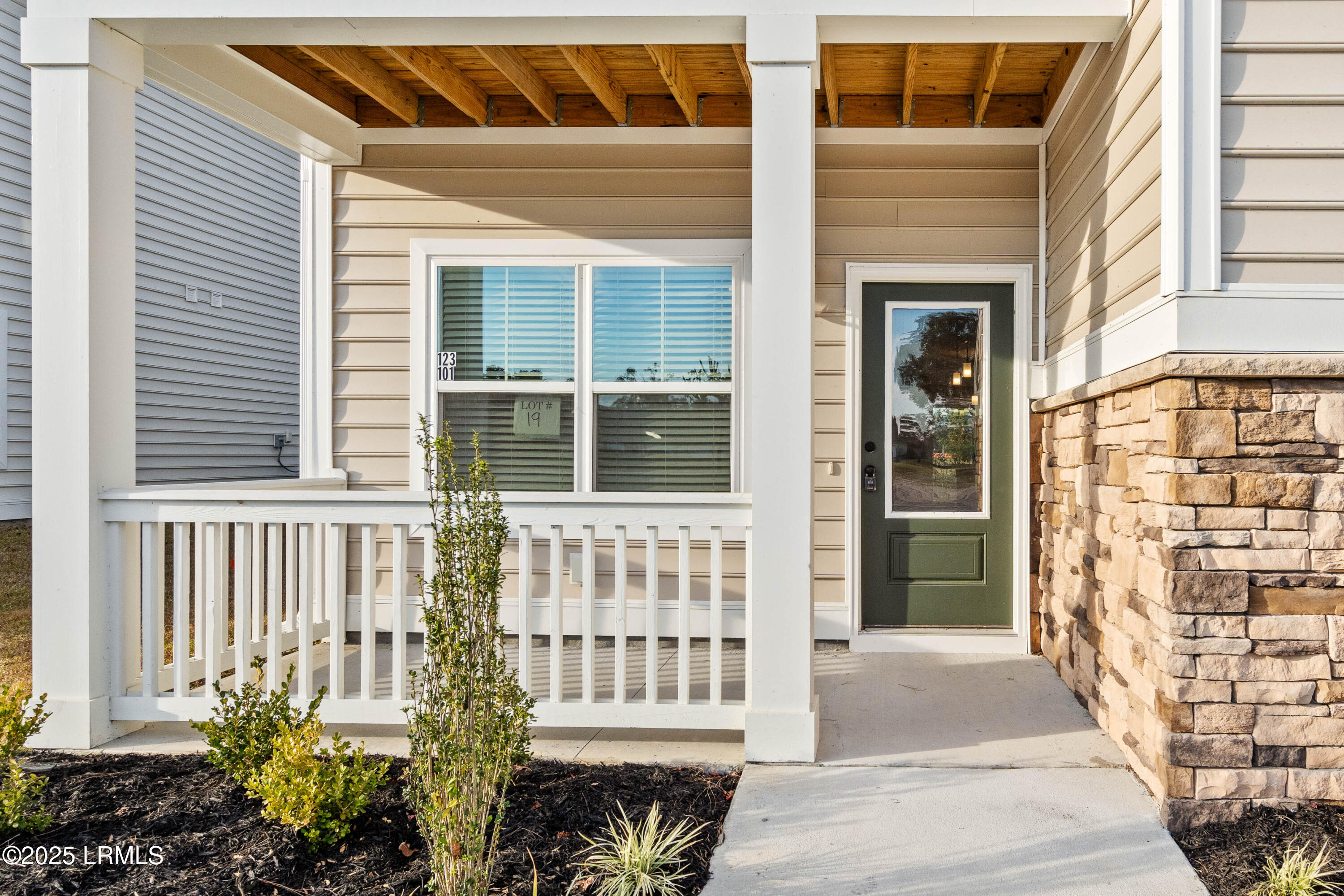 Ridgeland, South Carolina 29936, United States, 3 Bedrooms Bedrooms, ,3 BathroomsBathrooms,Residential,Active,212748