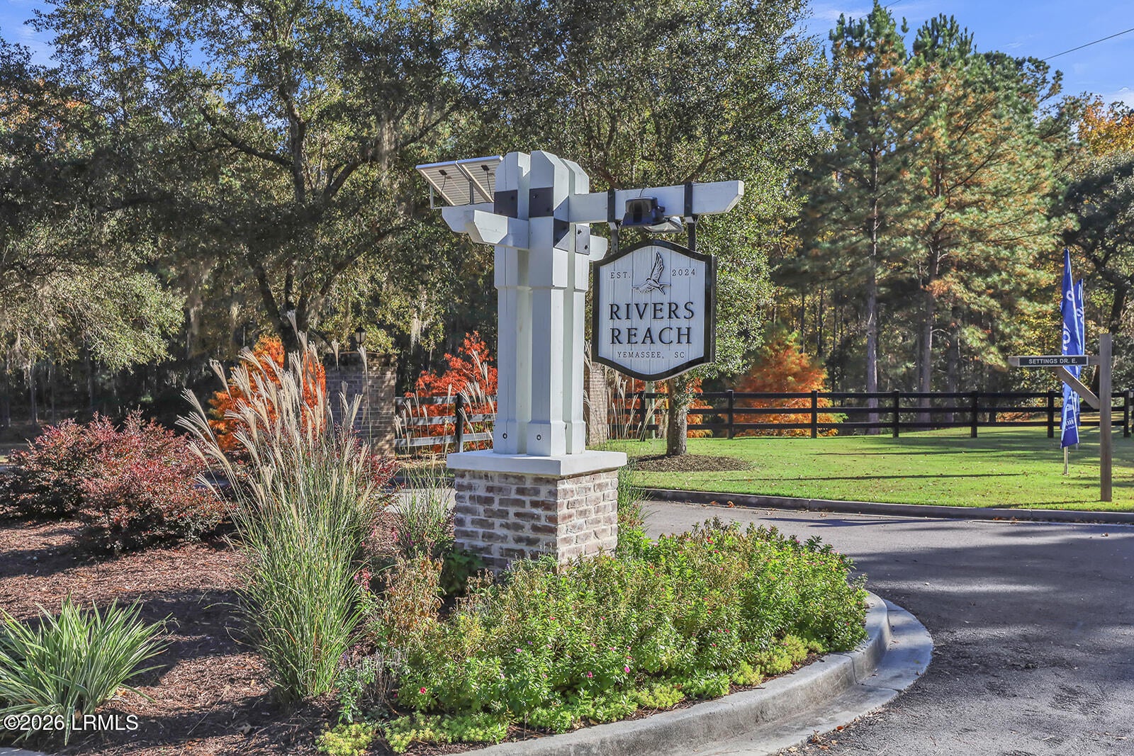 1174 Settings Drive E