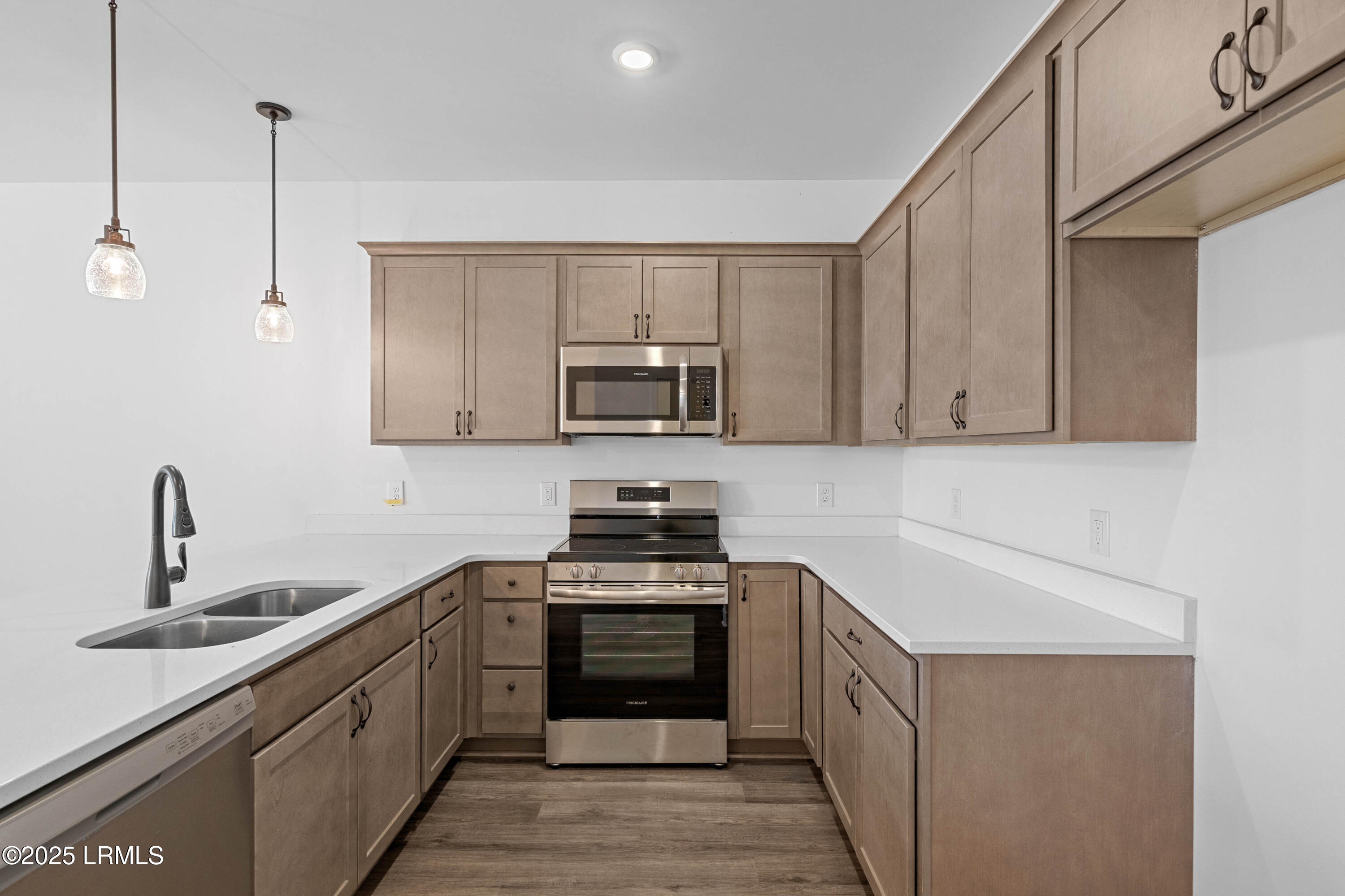 Ridgeland, South Carolina 29936, United States, 3 Bedrooms Bedrooms, ,3 BathroomsBathrooms,Residential,Active,76795