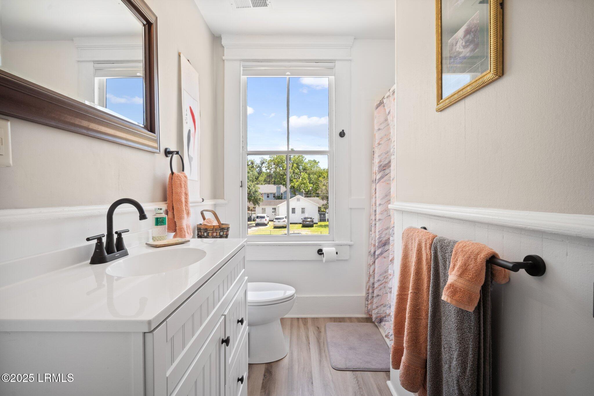 Beaufort, South Carolina 29902, United States, 4 Bedrooms Bedrooms, ,4 BathroomsBathrooms,Residential,Active,145278