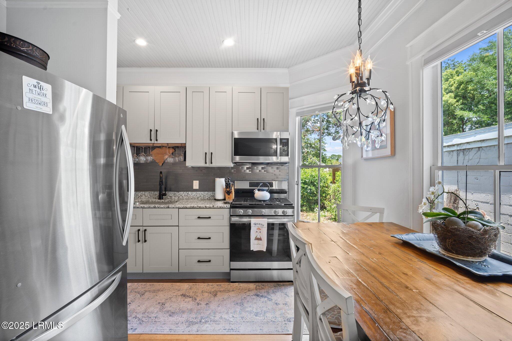 Beaufort, South Carolina 29902, United States, 4 Bedrooms Bedrooms, ,4 BathroomsBathrooms,Residential,Active,145278