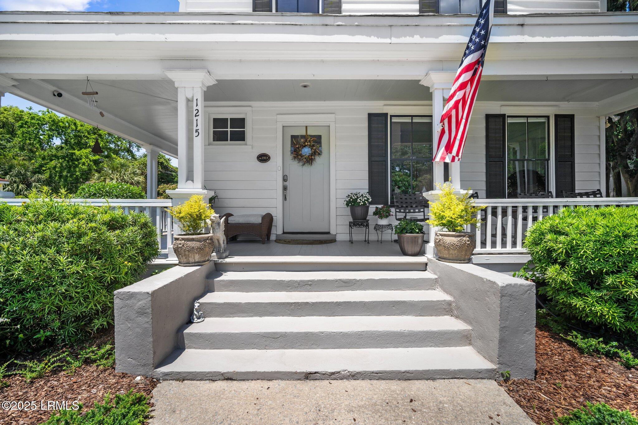 Beaufort, South Carolina 29902, United States, 4 Bedrooms Bedrooms, ,4 BathroomsBathrooms,Residential,Active,145278