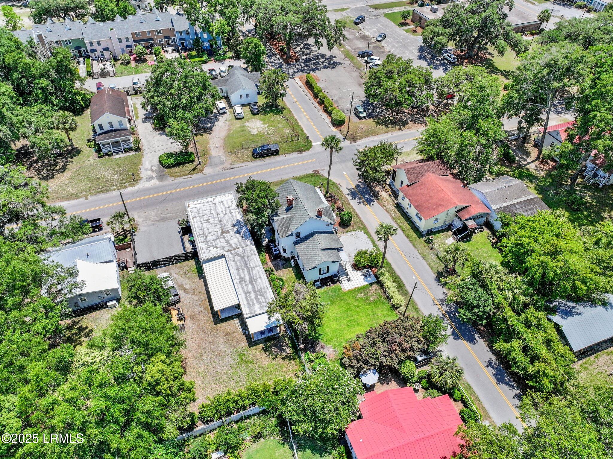 Beaufort, South Carolina 29902, United States, 4 Bedrooms Bedrooms, ,4 BathroomsBathrooms,Residential,Active,145278