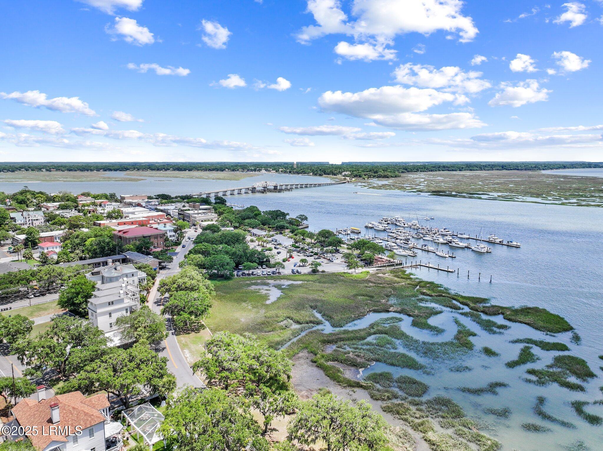 Beaufort, South Carolina 29902, United States, 4 Bedrooms Bedrooms, ,4 BathroomsBathrooms,Residential,Active,145278