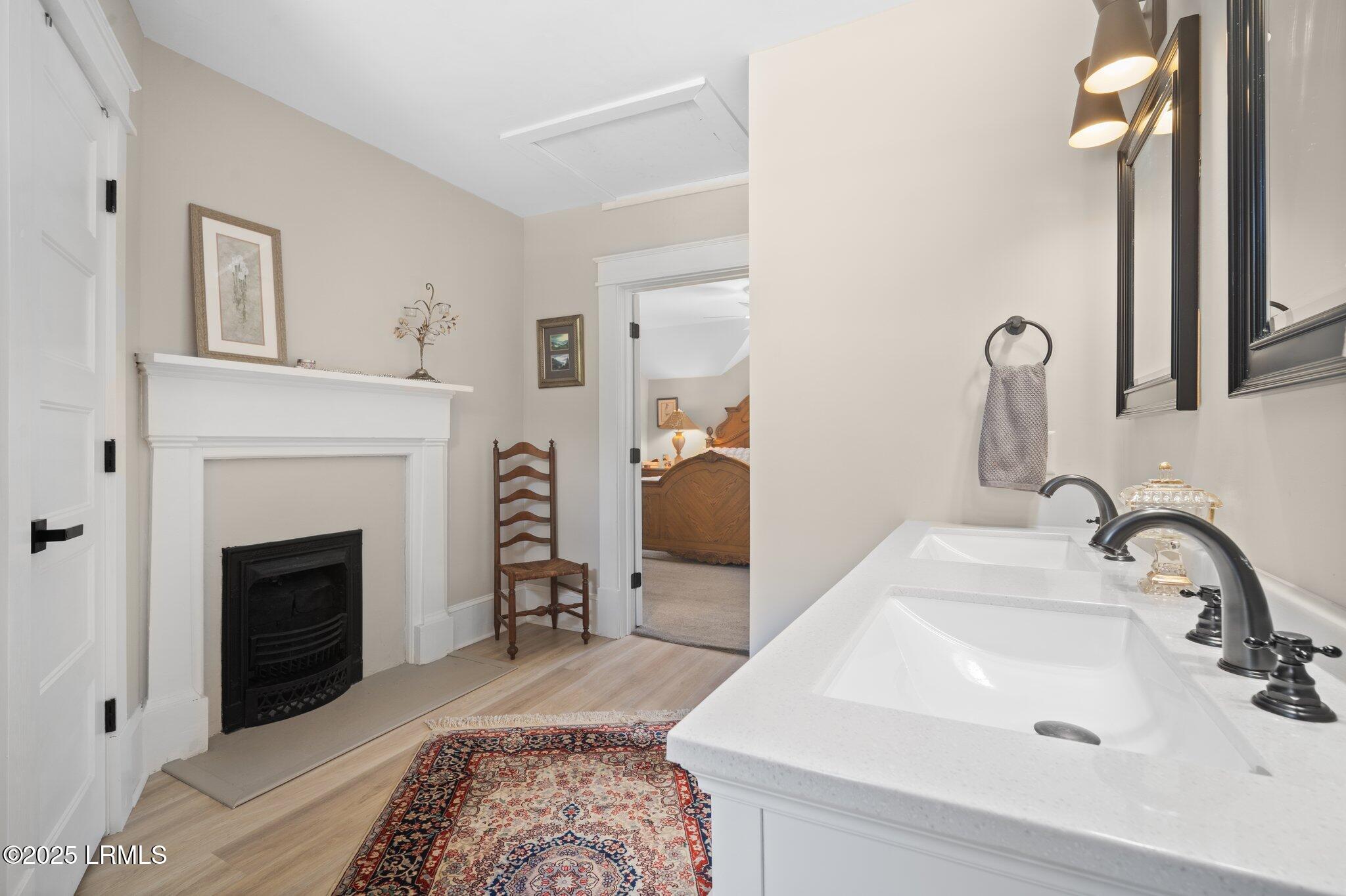 Beaufort, South Carolina 29902, United States, 4 Bedrooms Bedrooms, ,4 BathroomsBathrooms,Residential,Active,145278