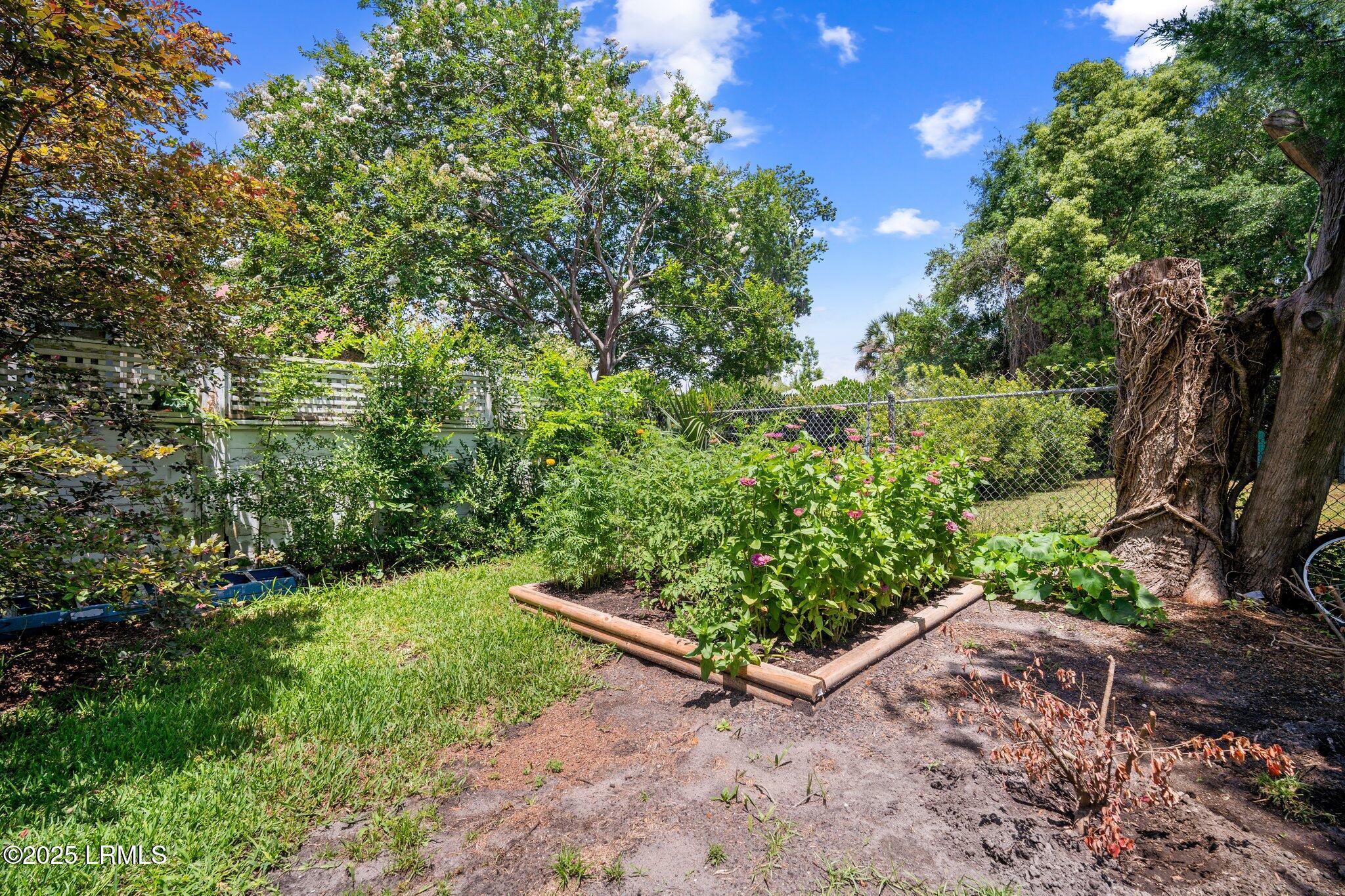 Beaufort, South Carolina 29902, United States, 4 Bedrooms Bedrooms, ,4 BathroomsBathrooms,Residential,Active,145278