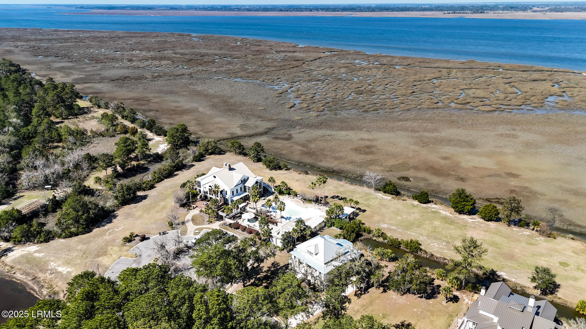 Beaufort, South Carolina 29907, United States, 4 Bedrooms Bedrooms, ,3 BathroomsBathrooms,Residential,Active,19438