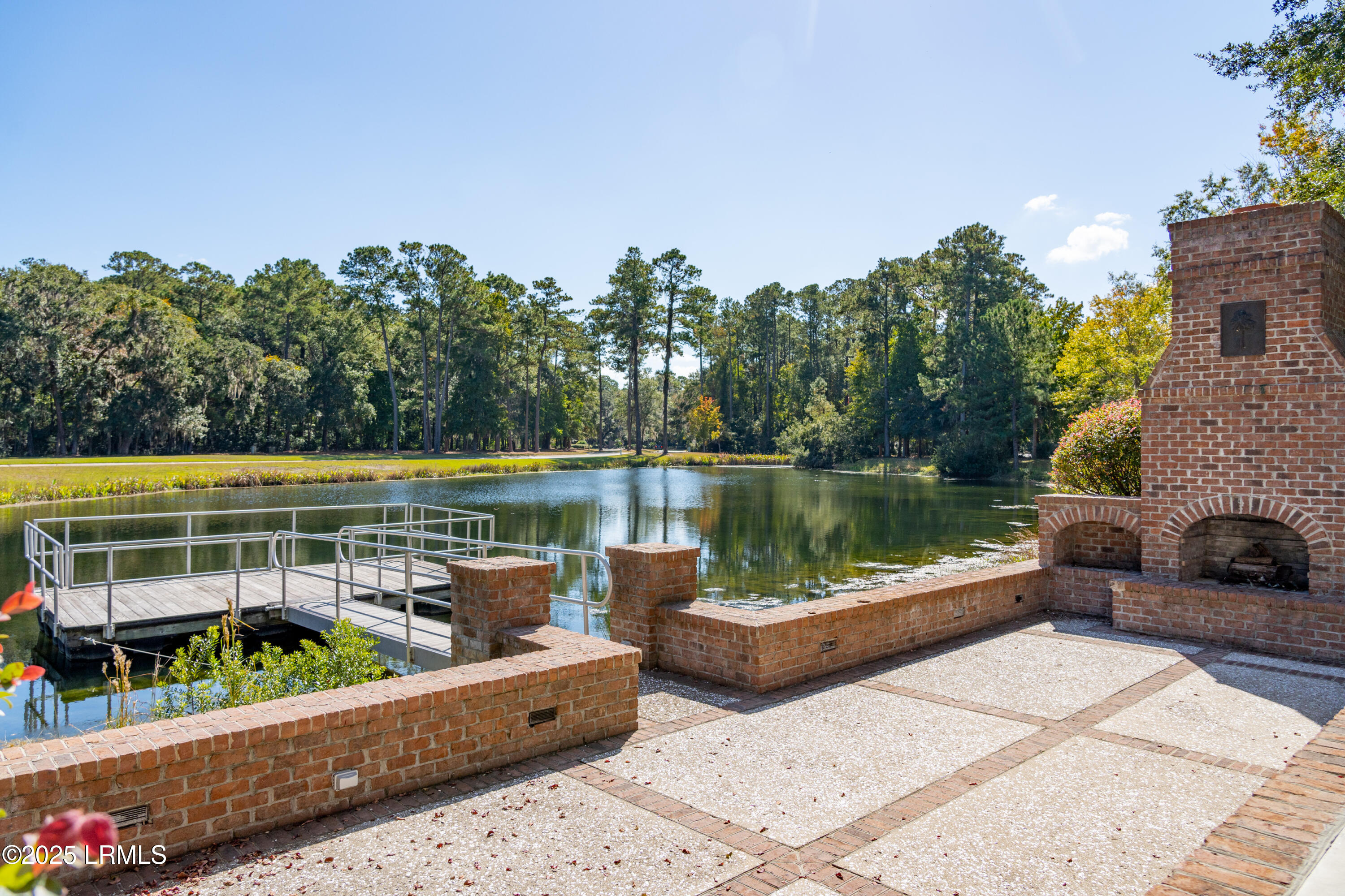 Beaufort, South Carolina 29907, United States, 4 Bedrooms Bedrooms, ,3 BathroomsBathrooms,Residential,Active,19438