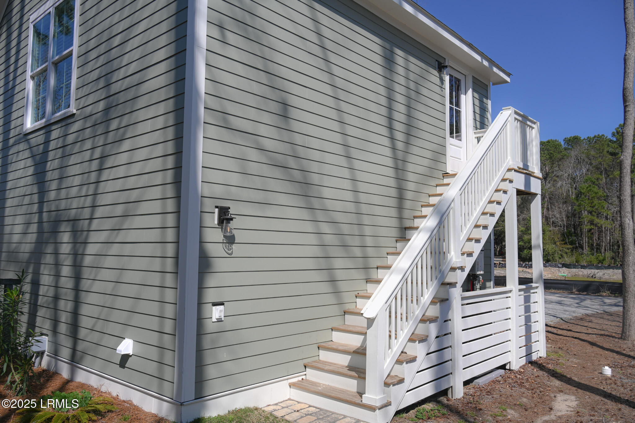 Beaufort, South Carolina 29907, United States, 4 Bedrooms Bedrooms, ,3 BathroomsBathrooms,Residential,Active,19438