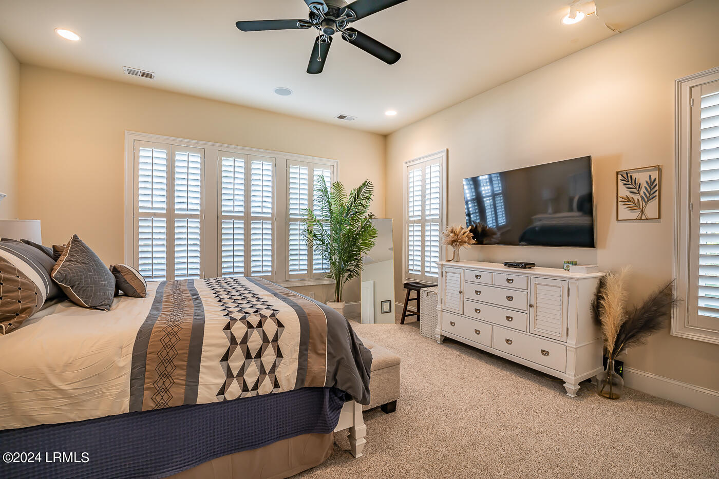 Beaufort, South Carolina 29907, United States, 4 Bedrooms Bedrooms, ,3 BathroomsBathrooms,Residential,Active,43836