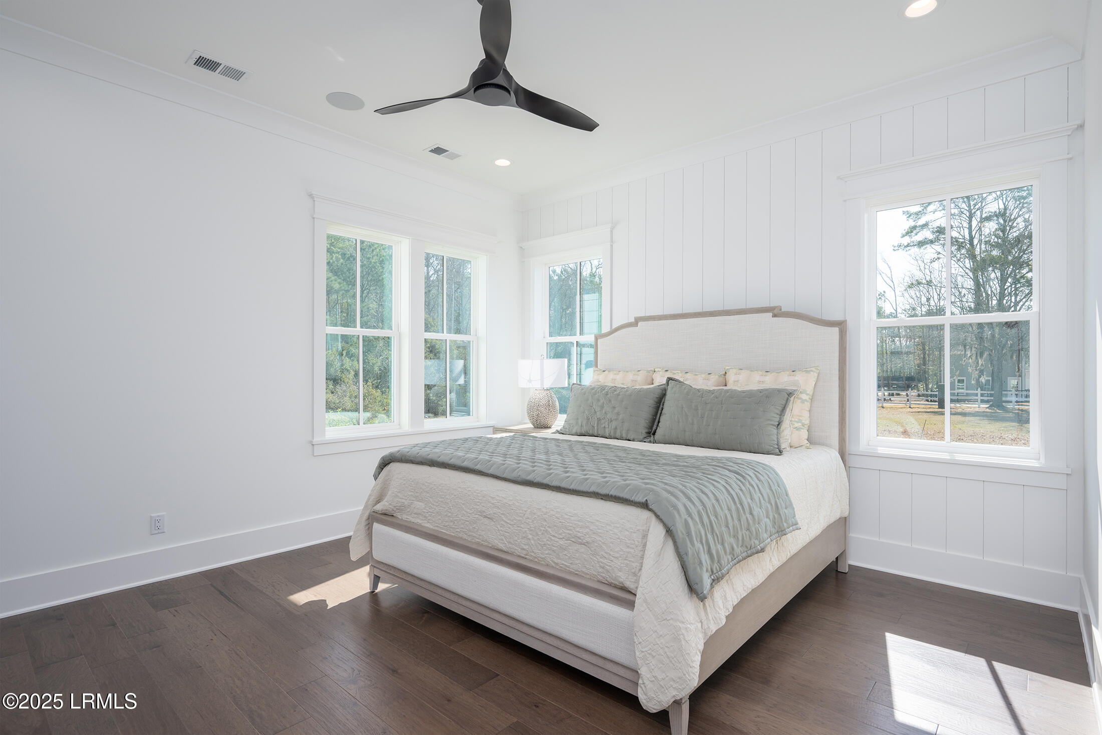 Beaufort, South Carolina 29907, United States, 4 Bedrooms Bedrooms, ,4 BathroomsBathrooms,Residential,Active,55479