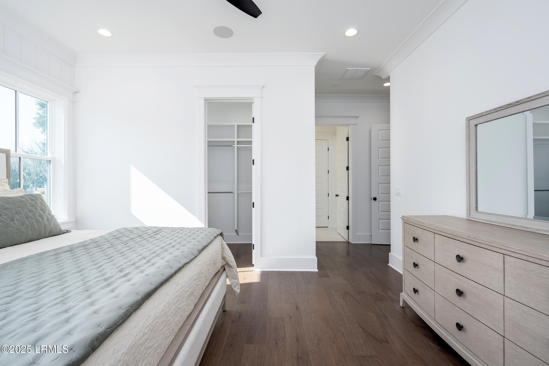 Beaufort, South Carolina 29907, United States, 4 Bedrooms Bedrooms, ,4 BathroomsBathrooms,Residential,Active,55479