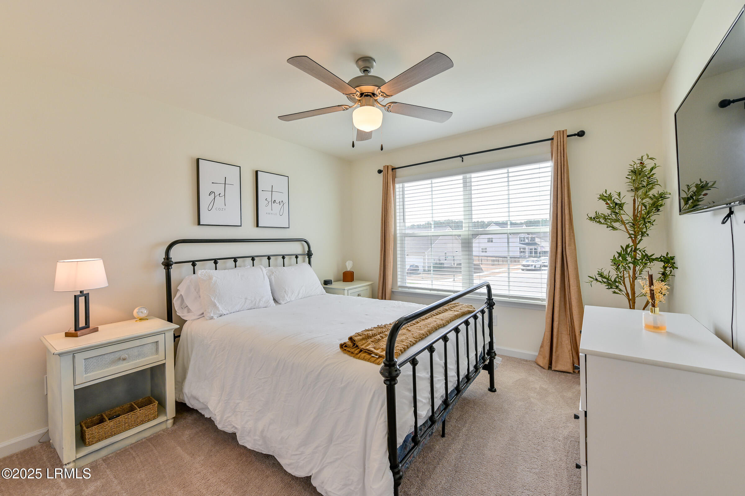 Bluffton, South Carolina 29910, United States, 4 Bedrooms Bedrooms, ,3 BathroomsBathrooms,Residential,Active,6565