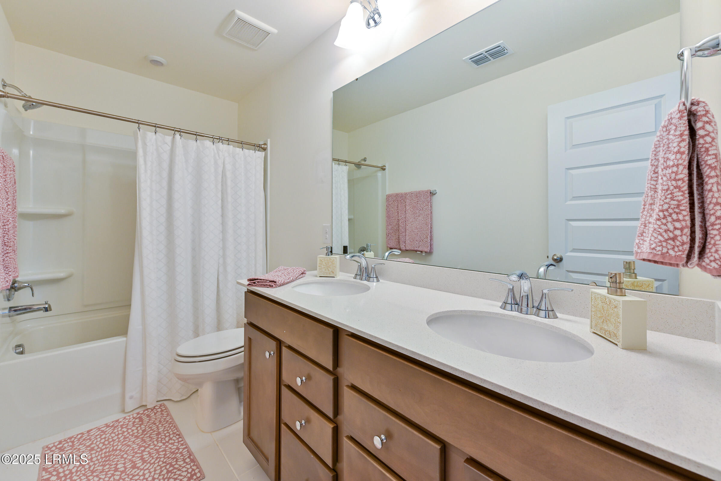 Bluffton, South Carolina 29910, United States, 4 Bedrooms Bedrooms, ,3 BathroomsBathrooms,Residential,Active,6565