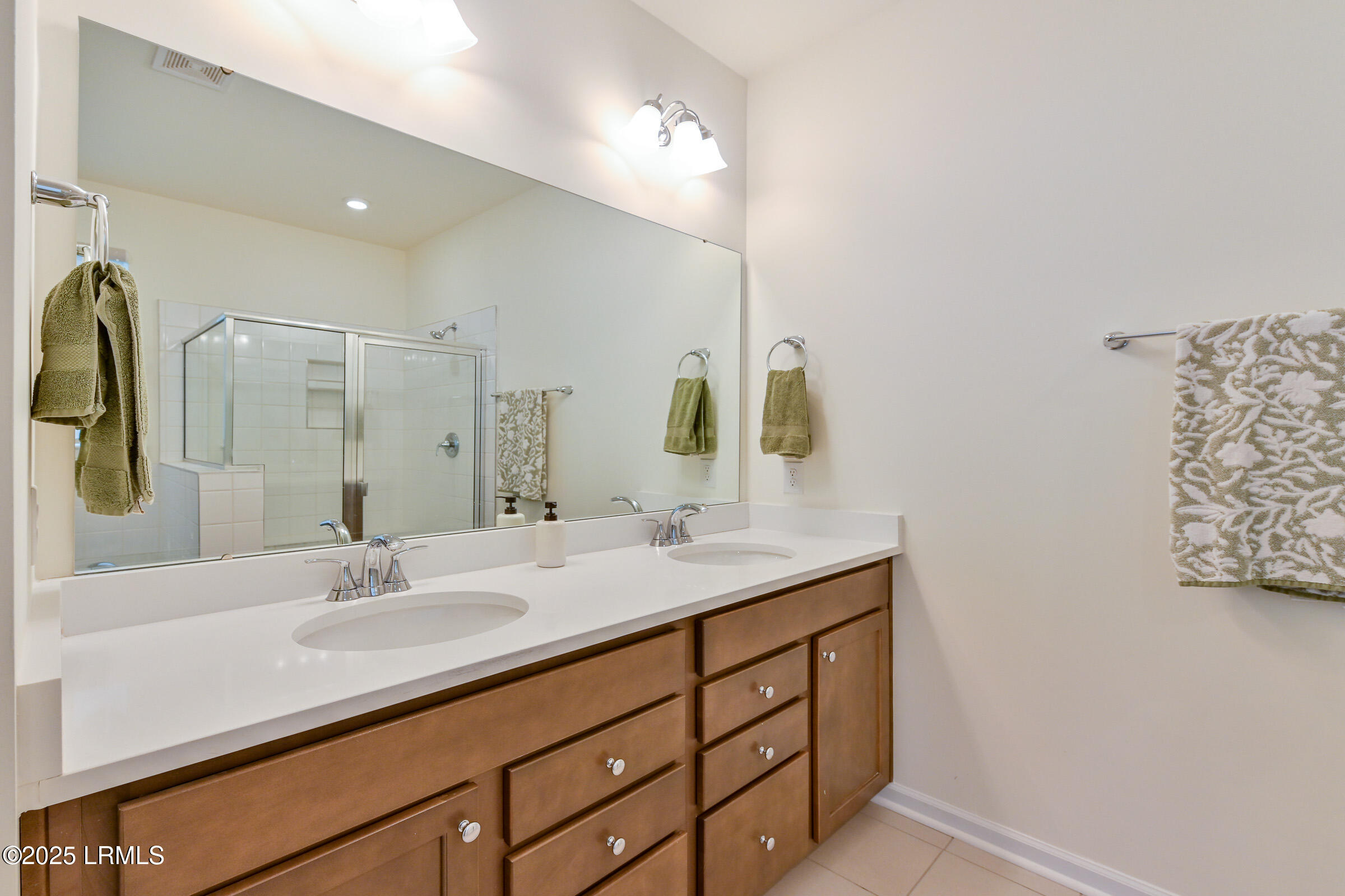 Bluffton, South Carolina 29910, United States, 4 Bedrooms Bedrooms, ,3 BathroomsBathrooms,Residential,Active,6565