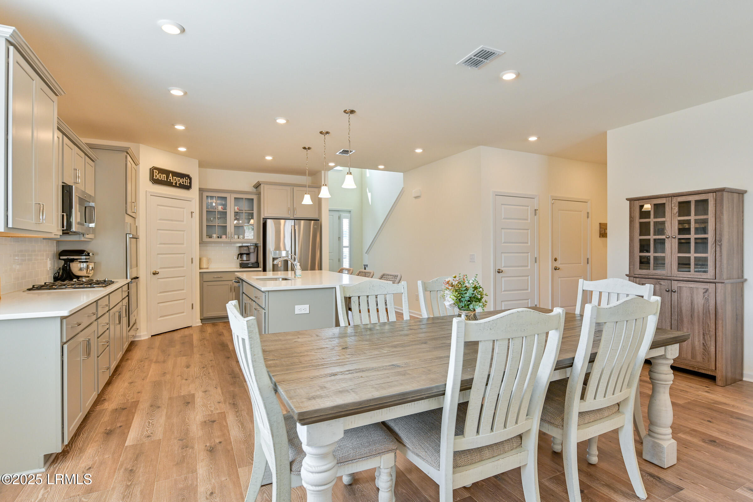 Bluffton, South Carolina 29910, United States, 4 Bedrooms Bedrooms, ,3 BathroomsBathrooms,Residential,Active,6565