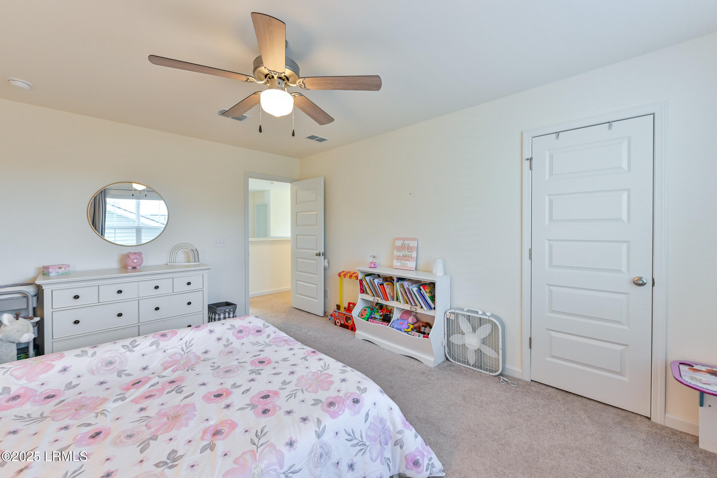 Bluffton, South Carolina 29910, United States, 4 Bedrooms Bedrooms, ,3 BathroomsBathrooms,Residential,Active,6565