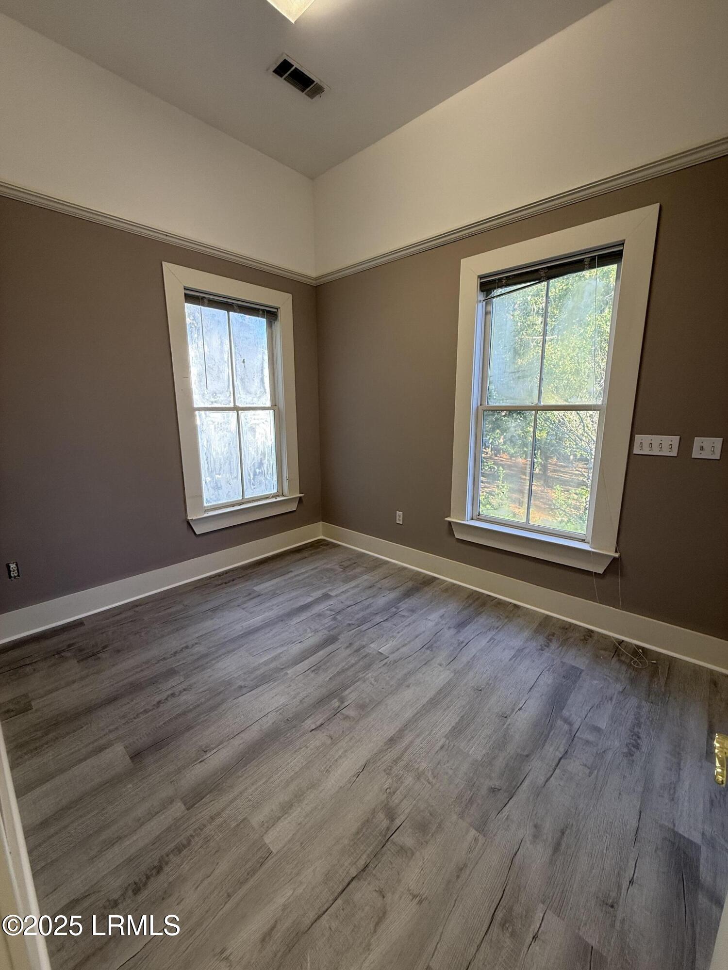 1 Merchants Lane 205