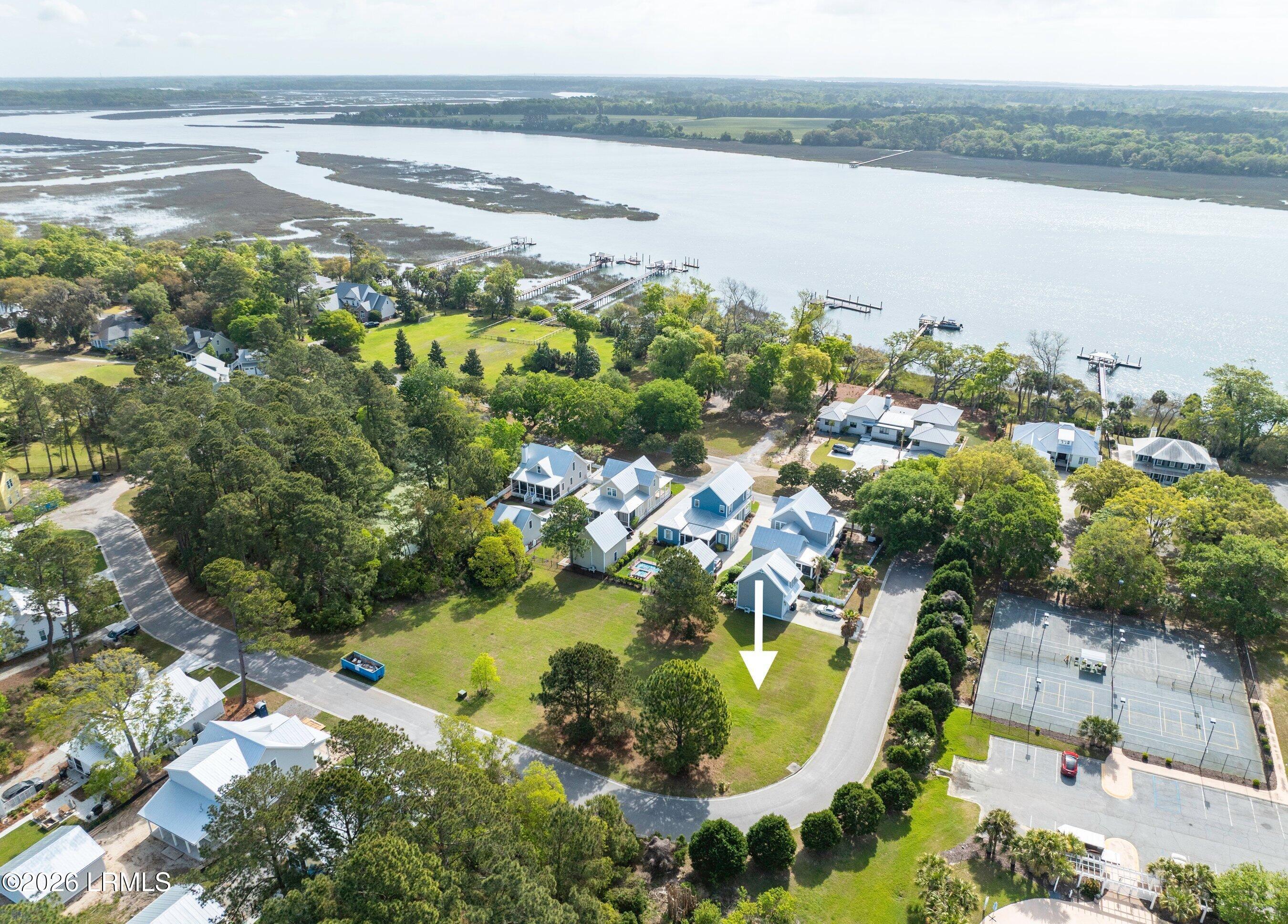 8 Stoney Island Drive