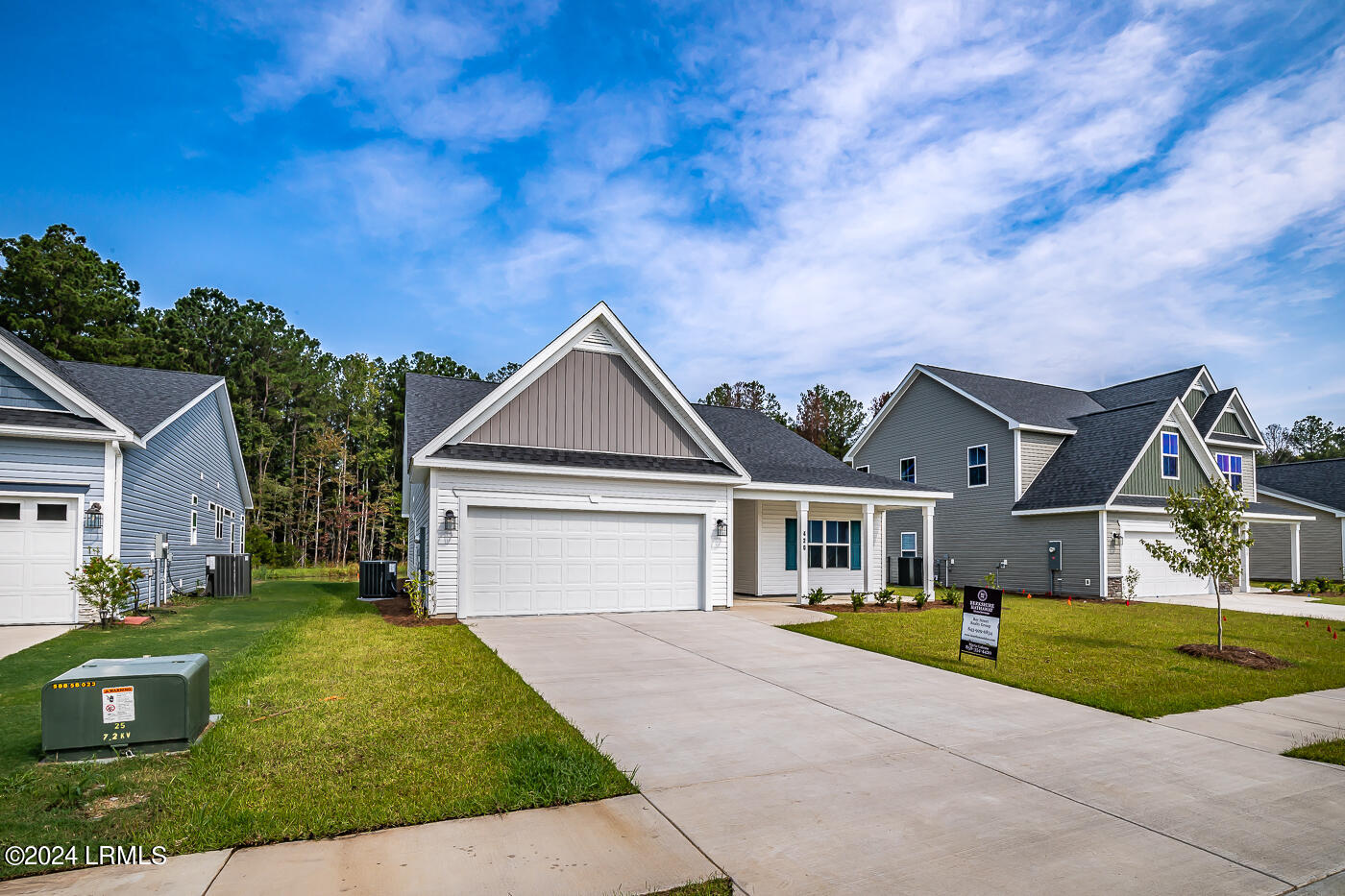 Ridgeland, South Carolina 29936, United States, 4 Bedrooms Bedrooms, ,3 BathroomsBathrooms,Residential,Pending,69780